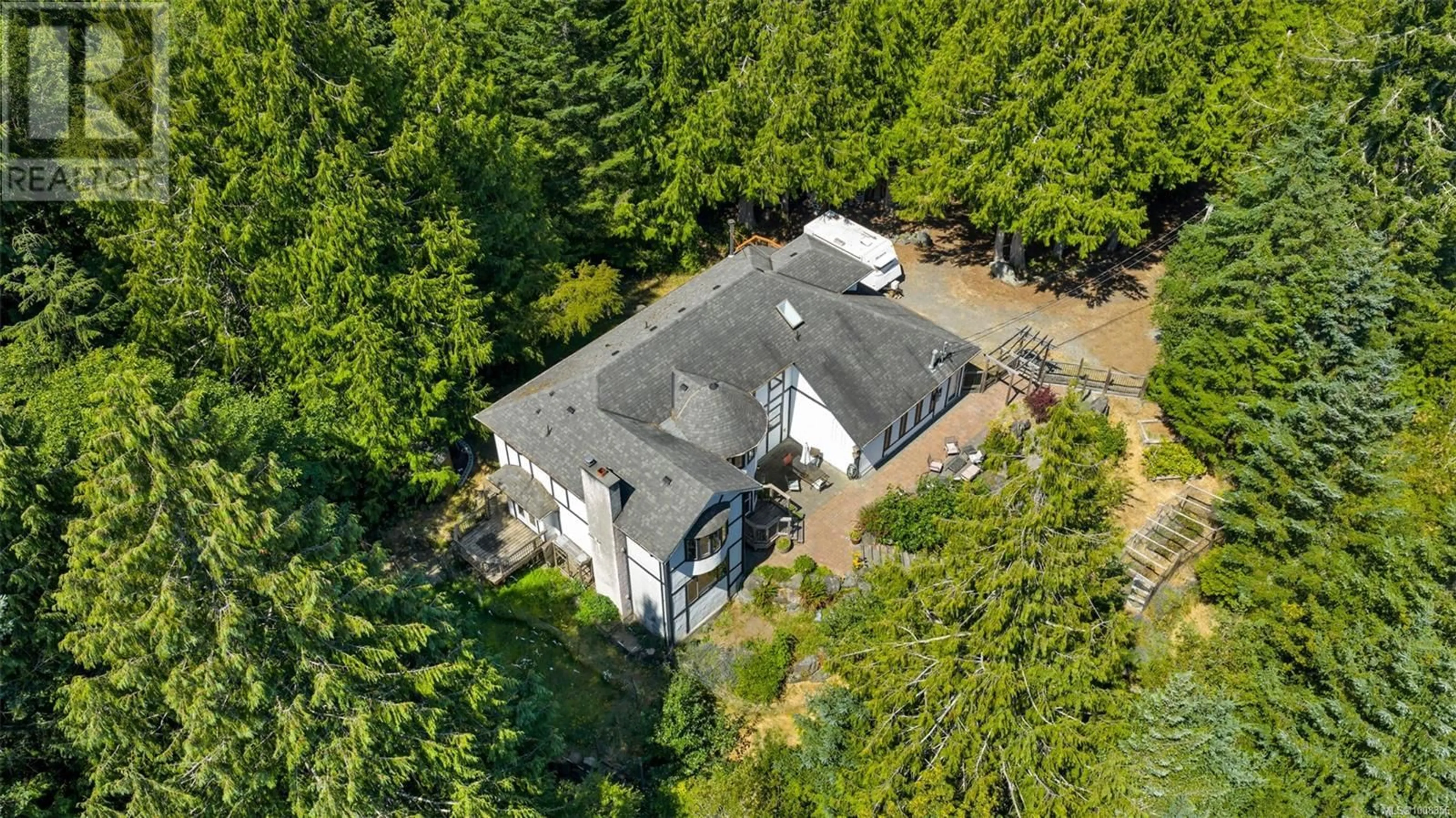 A pic from outside/outdoor area/front of a property/back of a property/a pic from drone, unknown for 5885 JUPITER PLACE, Sooke British Columbia V9Z1B4
