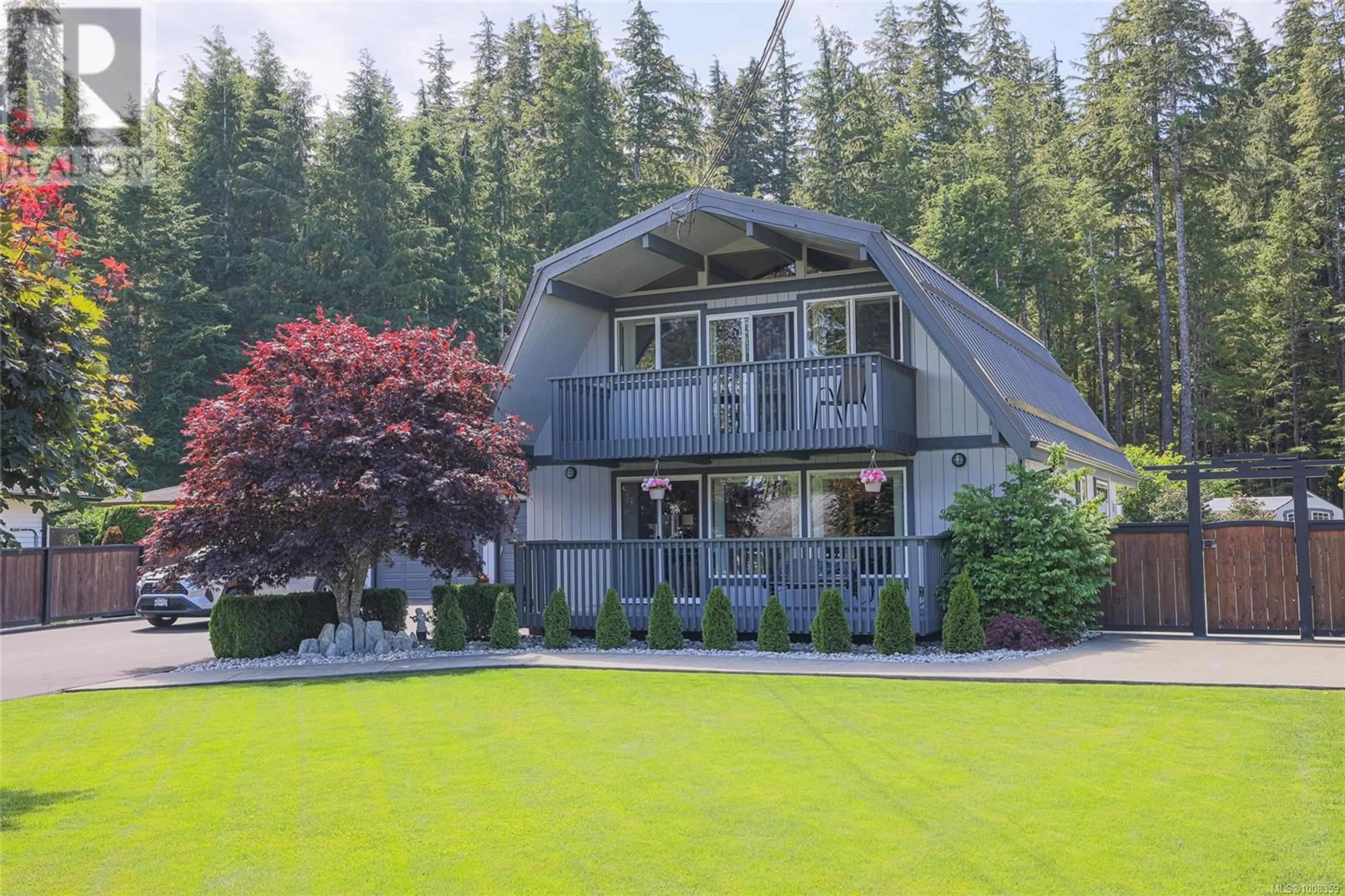 Patio, mountain view for 5830 BEAVER HARBOUR ROAD, Port Hardy British Columbia V0N2P0