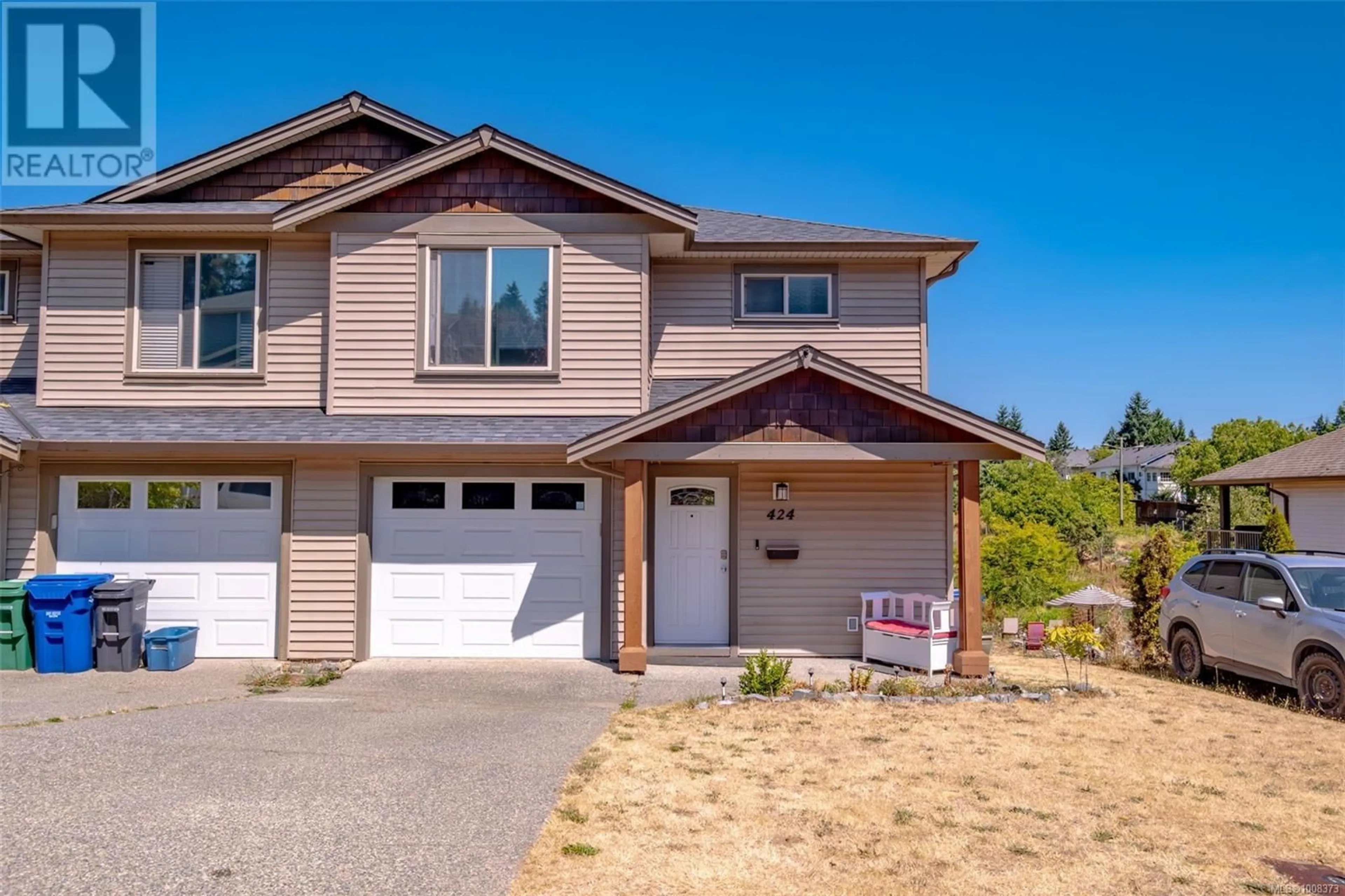 Home with vinyl exterior material, street for 424 ALPEN WAY, Nanaimo British Columbia V9R0B9