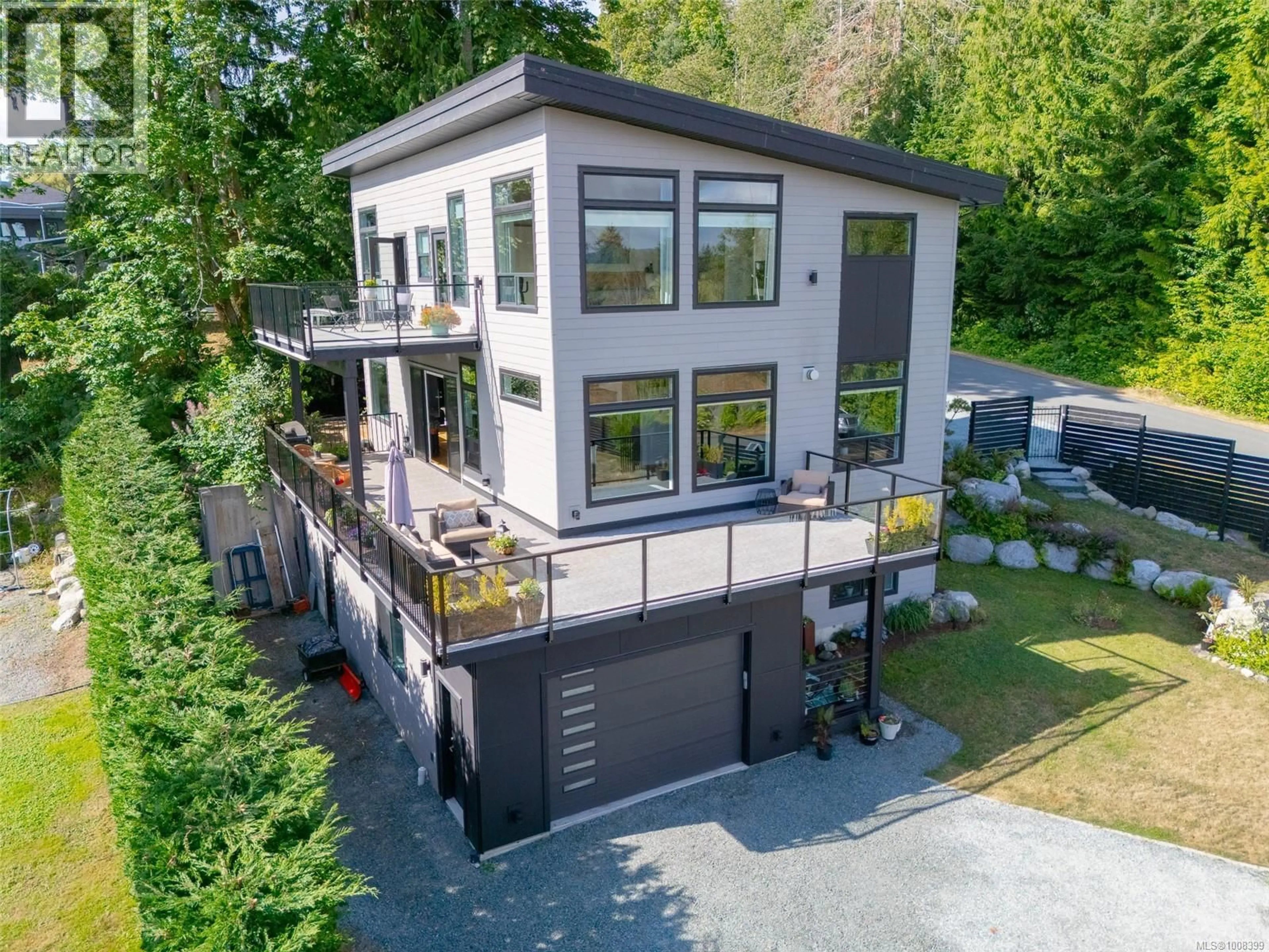 A pic from outside/outdoor area/front of a property/back of a property/a pic from drone, unknown for 11141 GAIT ROAD, Saltair British Columbia V9G1Y8