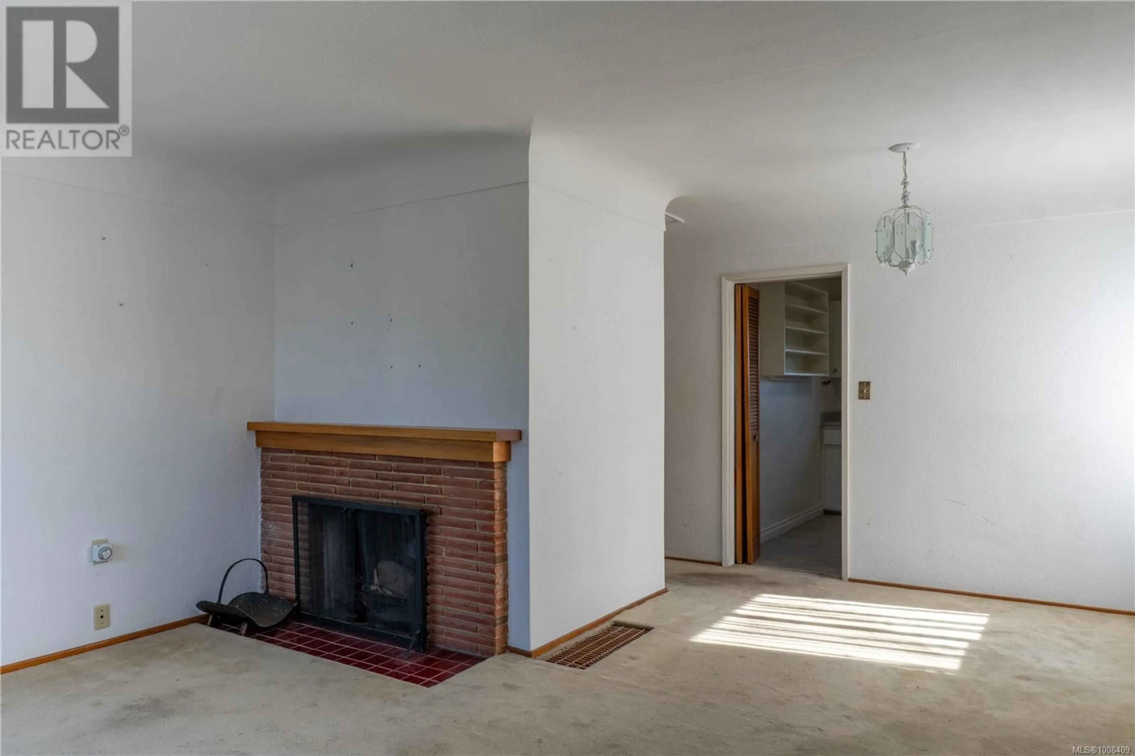 A pic of a room for 1971 CARNARVON STREET, Saanich British Columbia V8R2T9
