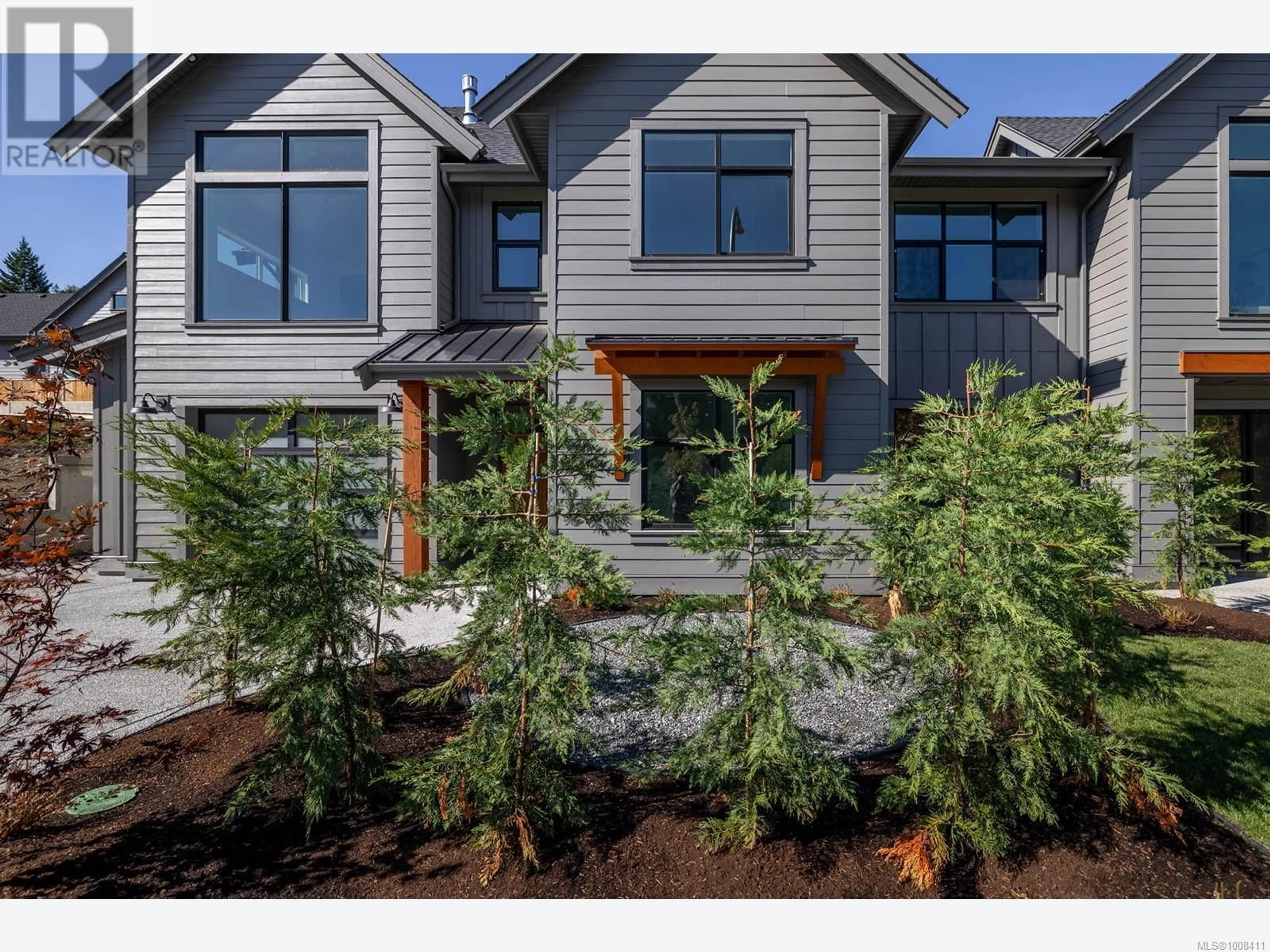 Home with vinyl exterior material, street for 702B FERN RIDGE PLACE, Nanaimo British Columbia V9R5P5