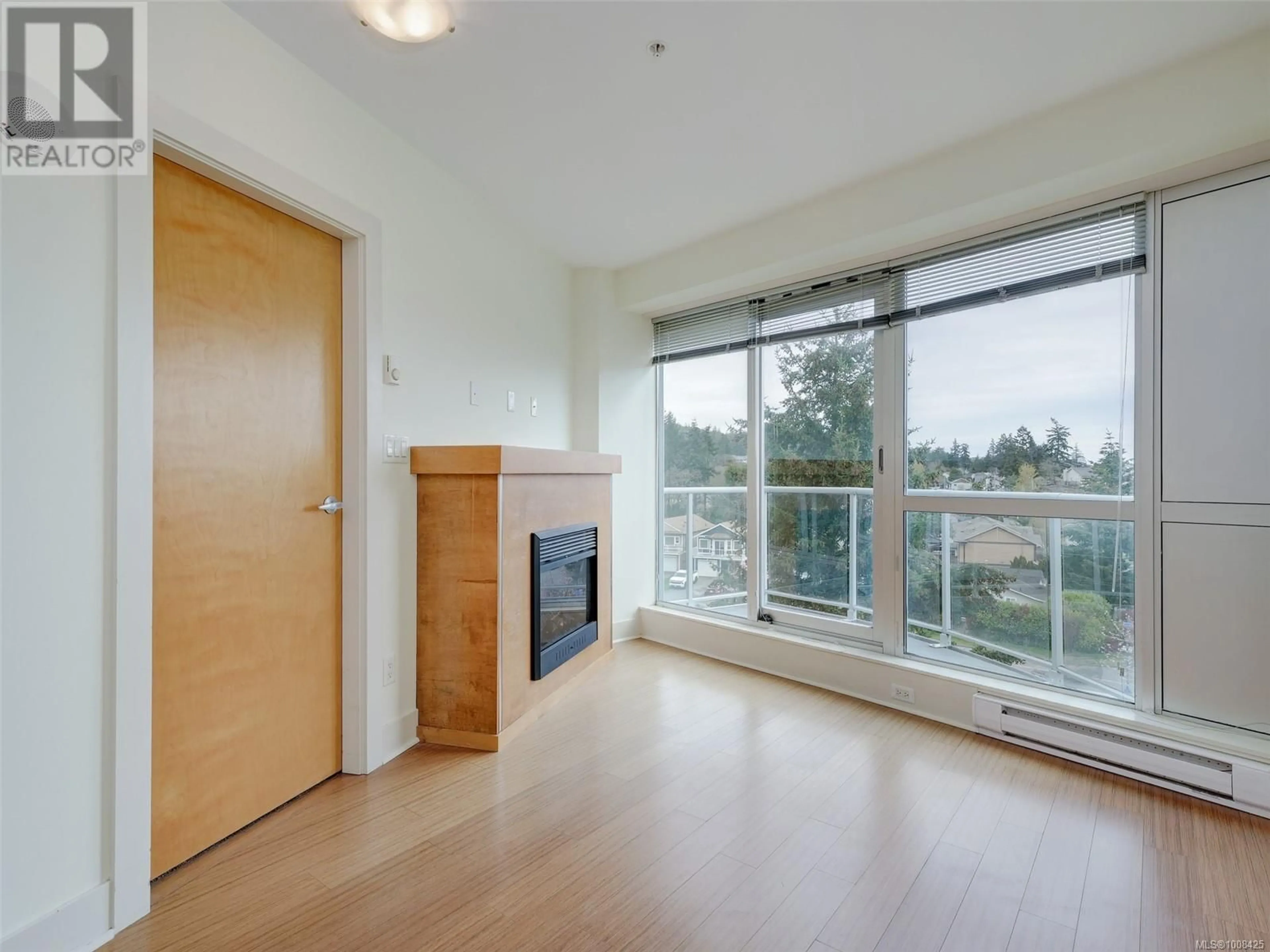 A pic of a room for 529 - 2745 VETERANS MEMORIAL PARKWAY, Langford British Columbia V9B0H4