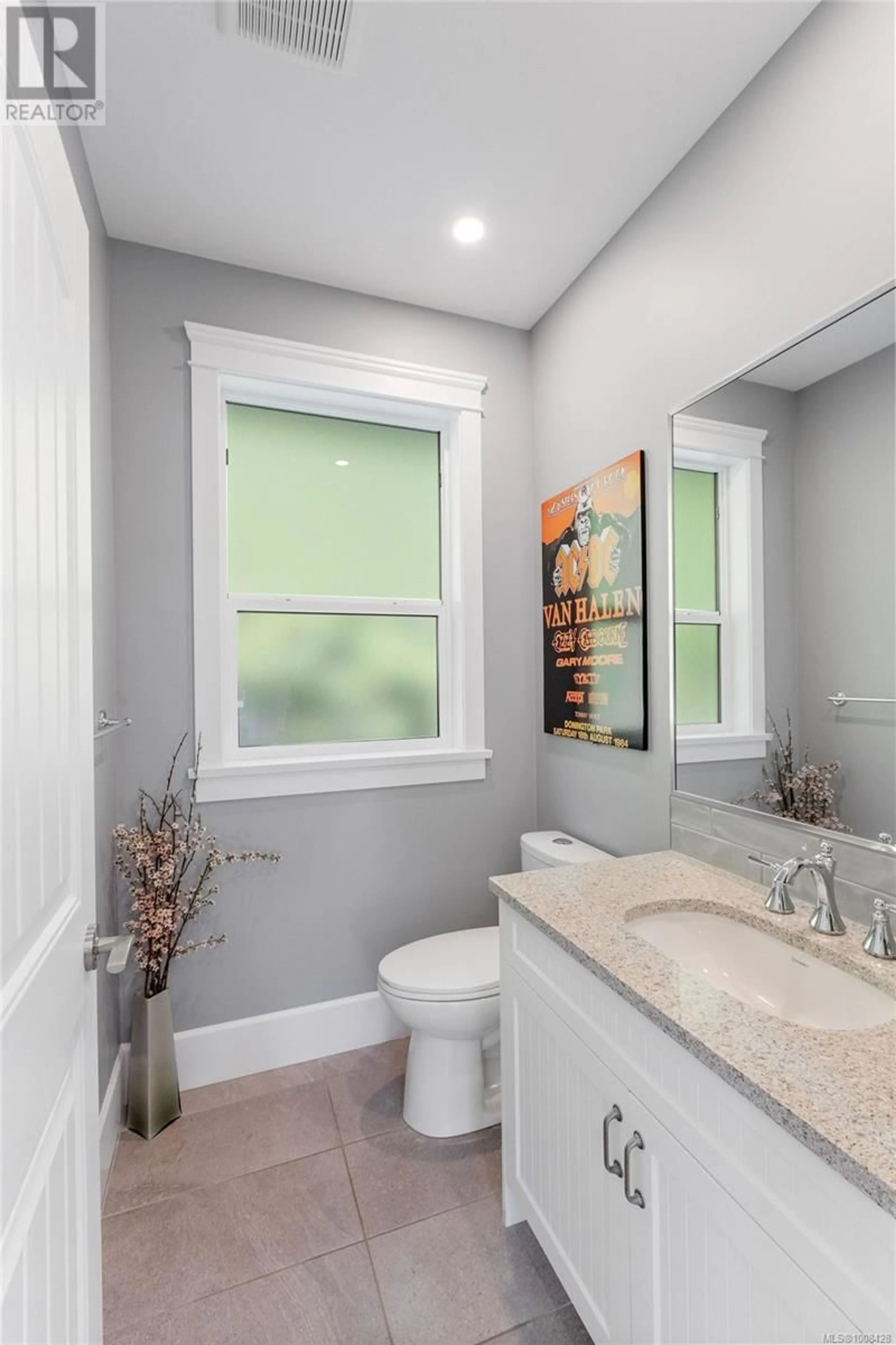 Contemporary bathroom, ceramic/tile floor for 2605 TIMBER RIDGE ROAD, Shawnigan Lake British Columbia V0R2W1