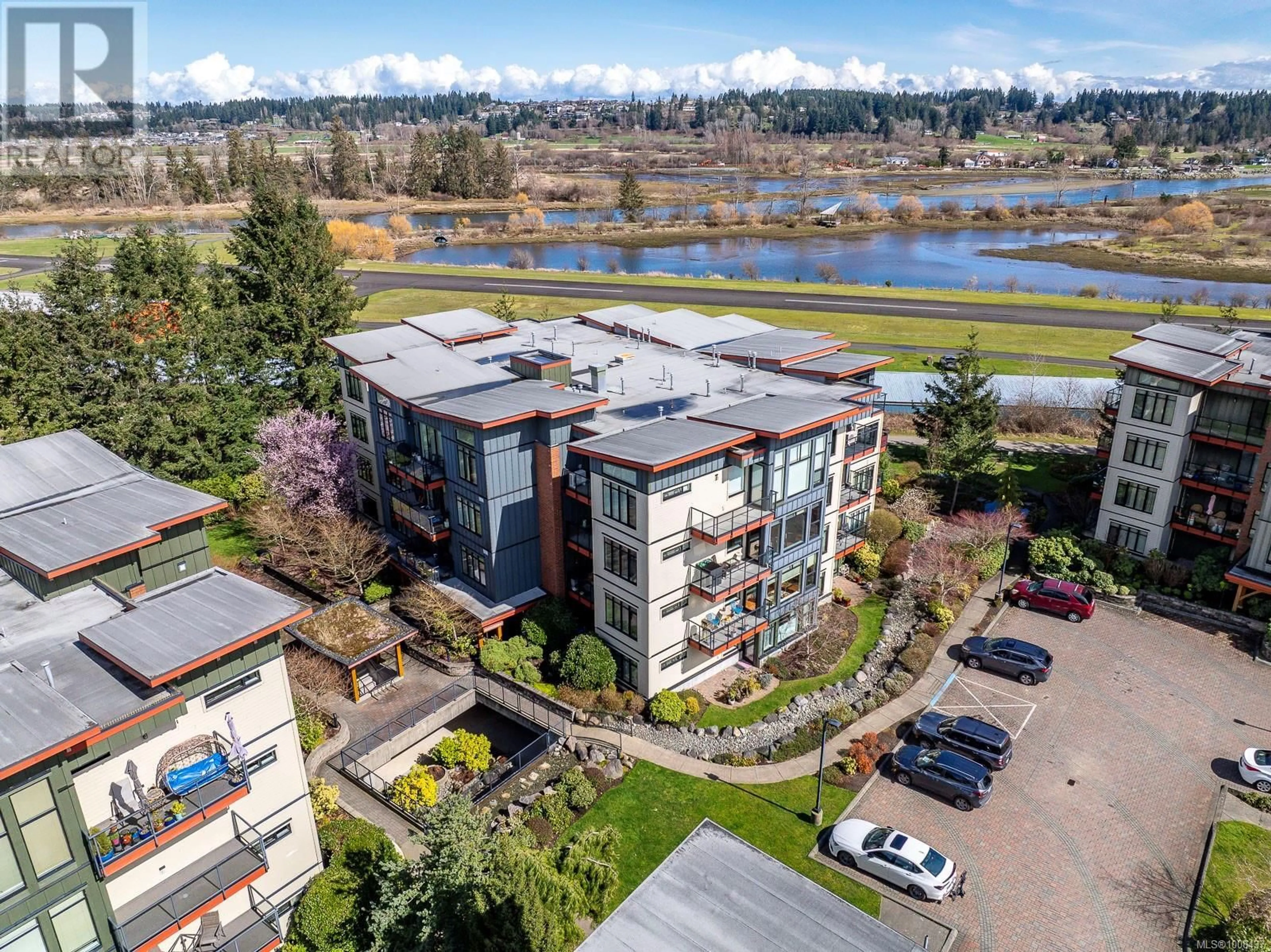A pic from outside/outdoor area/front of a property/back of a property/a pic from drone, water/lake/river/ocean view for 324 - 2300 MANSFIELD DRIVE, Courtenay British Columbia V9N3L3