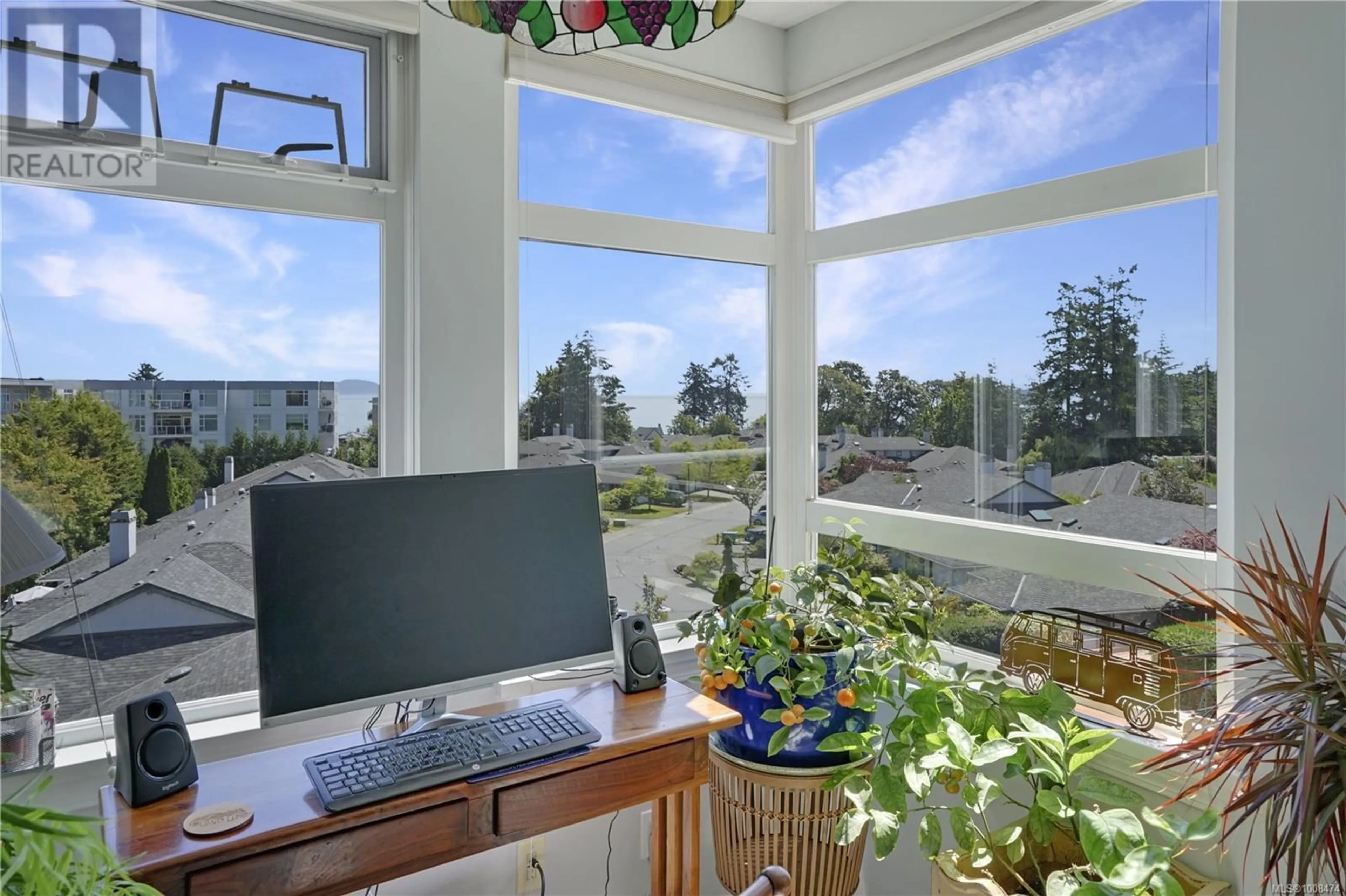 A pic of a room for 408 - 5110 CORDOVA BAY ROAD, Saanich British Columbia V8Y2K5