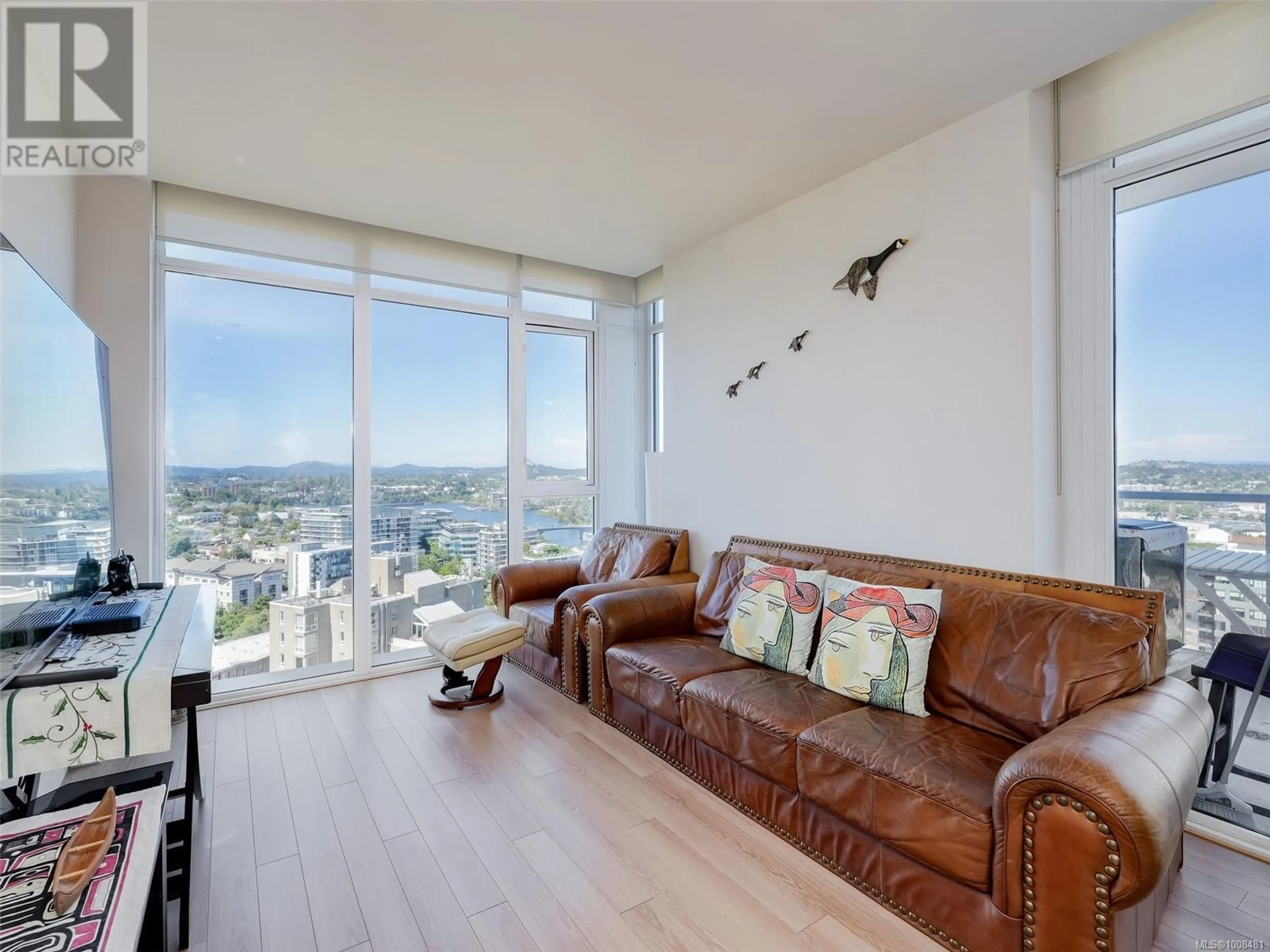 Living room with furniture, wood/laminate floor for 1705 - 83 SAGHALIE ROAD, Victoria British Columbia V9A0E7
