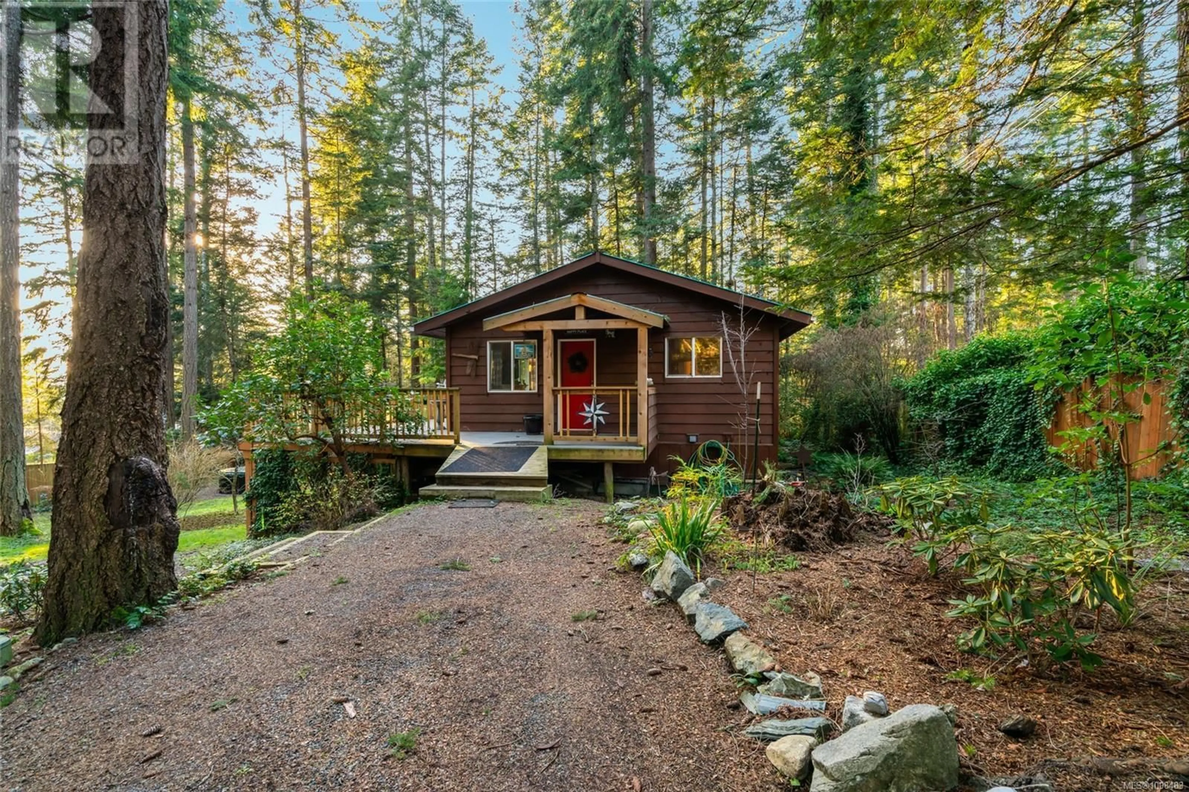 Shed for 1831 OYSTER WAY, Gabriola Island British Columbia V0R1X6