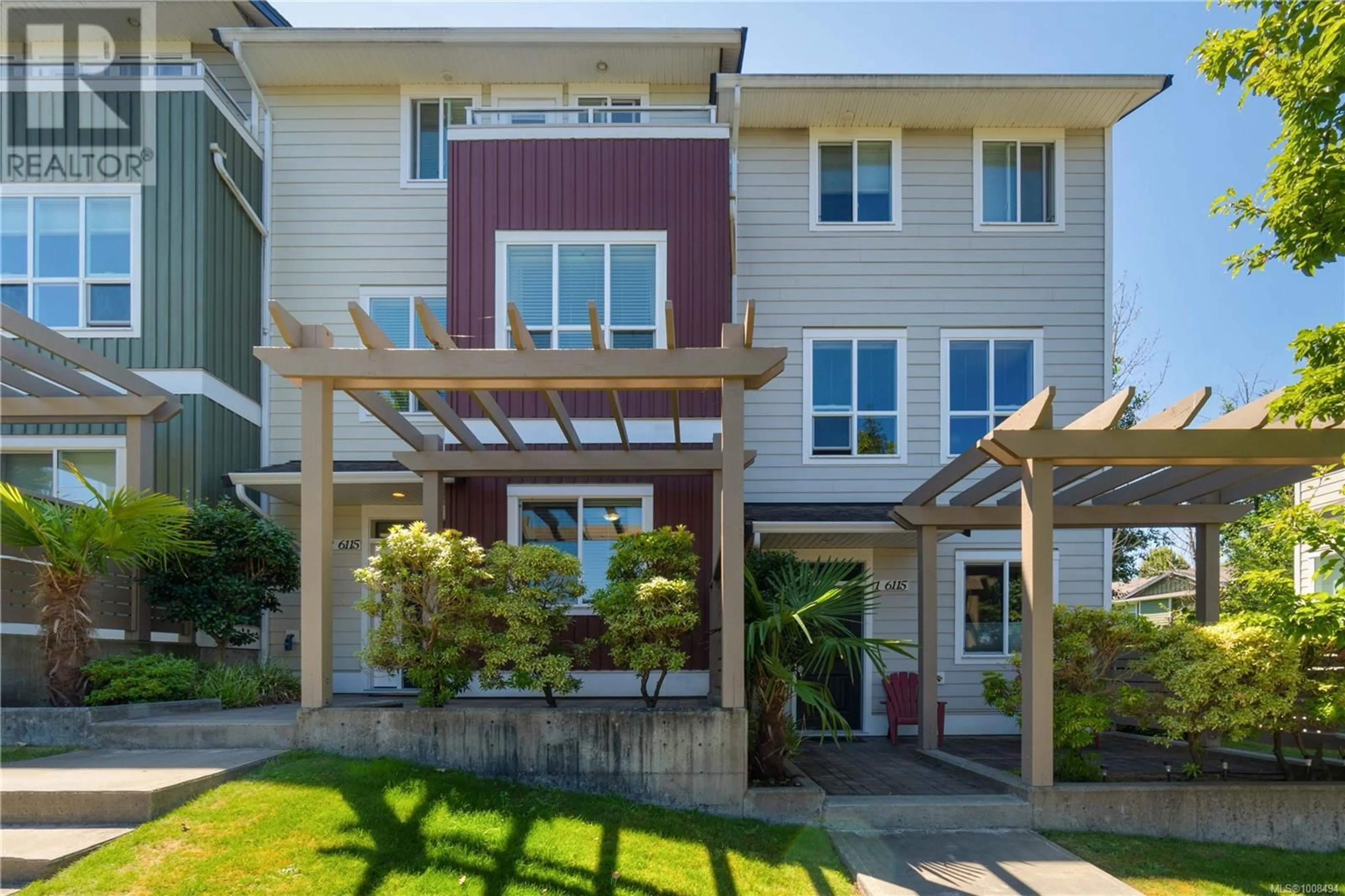 Home with vinyl exterior material, street for 2 - 6115 GLACIER WAY, Nanaimo British Columbia V9T0H8