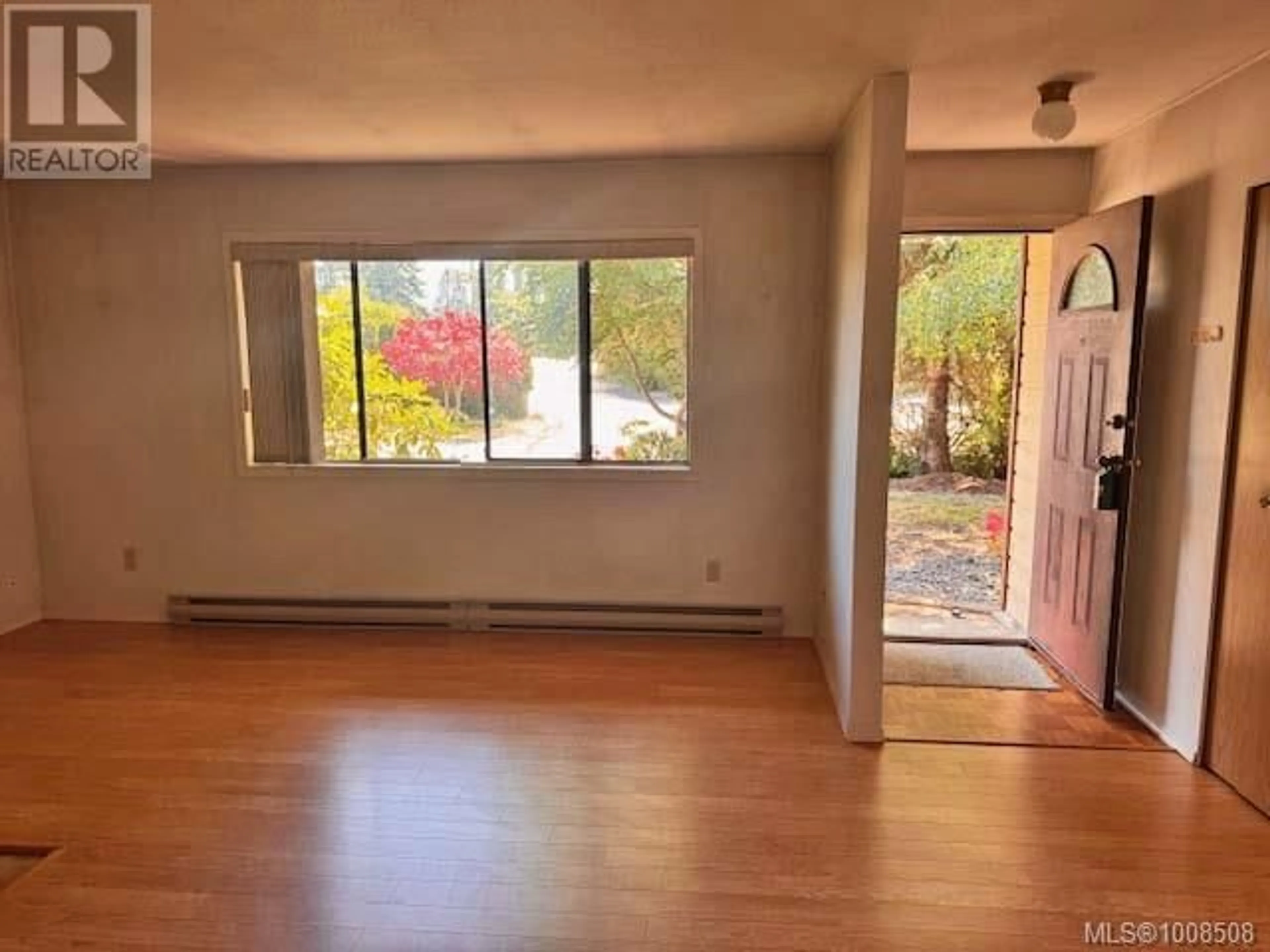 A pic of a room for 498 TODD PLACE, Parksville British Columbia V9P1C2