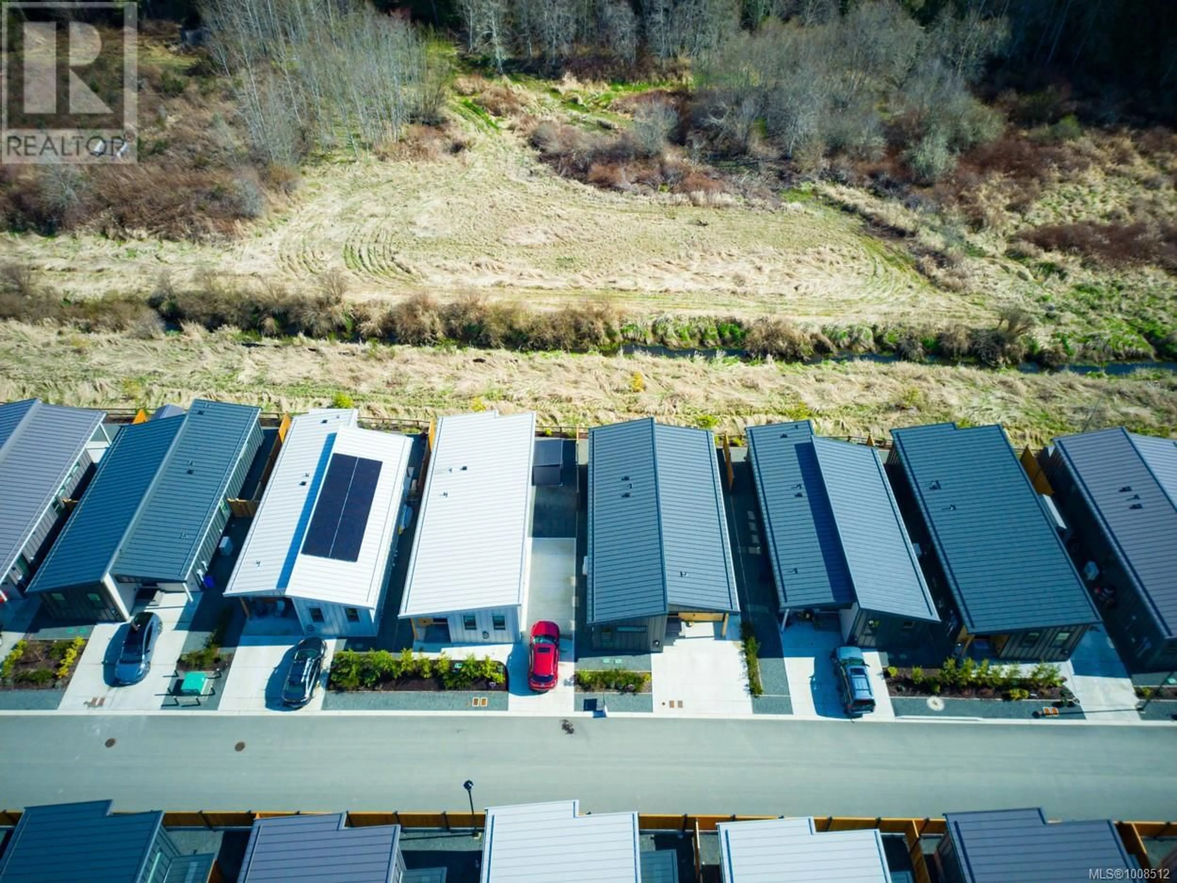A pic from outside/outdoor area/front of a property/back of a property/a pic from drone, city buildings view from balcony for 12 - 3025 ROYSTON ROAD, Cumberland British Columbia V0R1S0