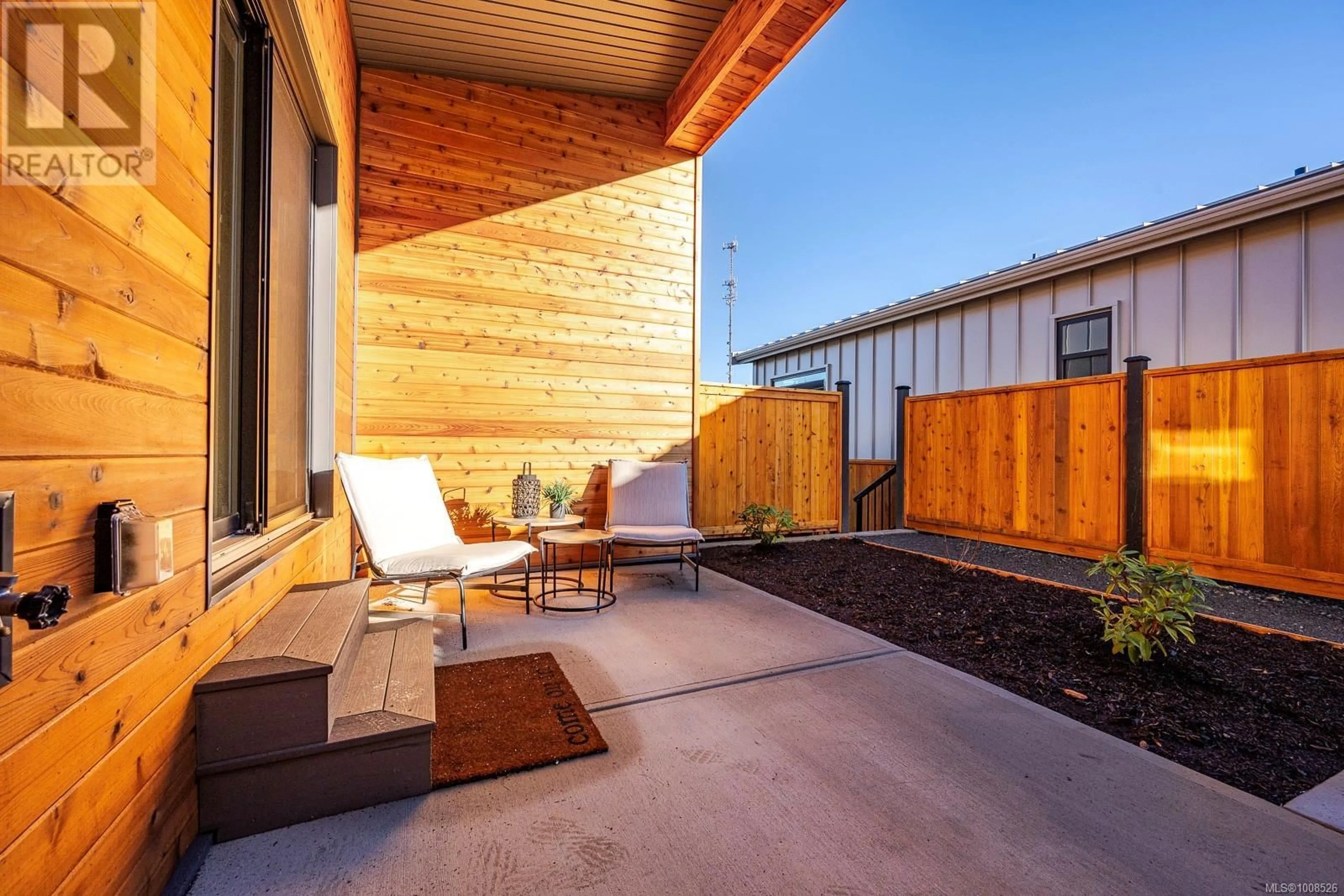 Patio, street for 19 - 3025 ROYSTON ROAD, Cumberland British Columbia V0R1S0