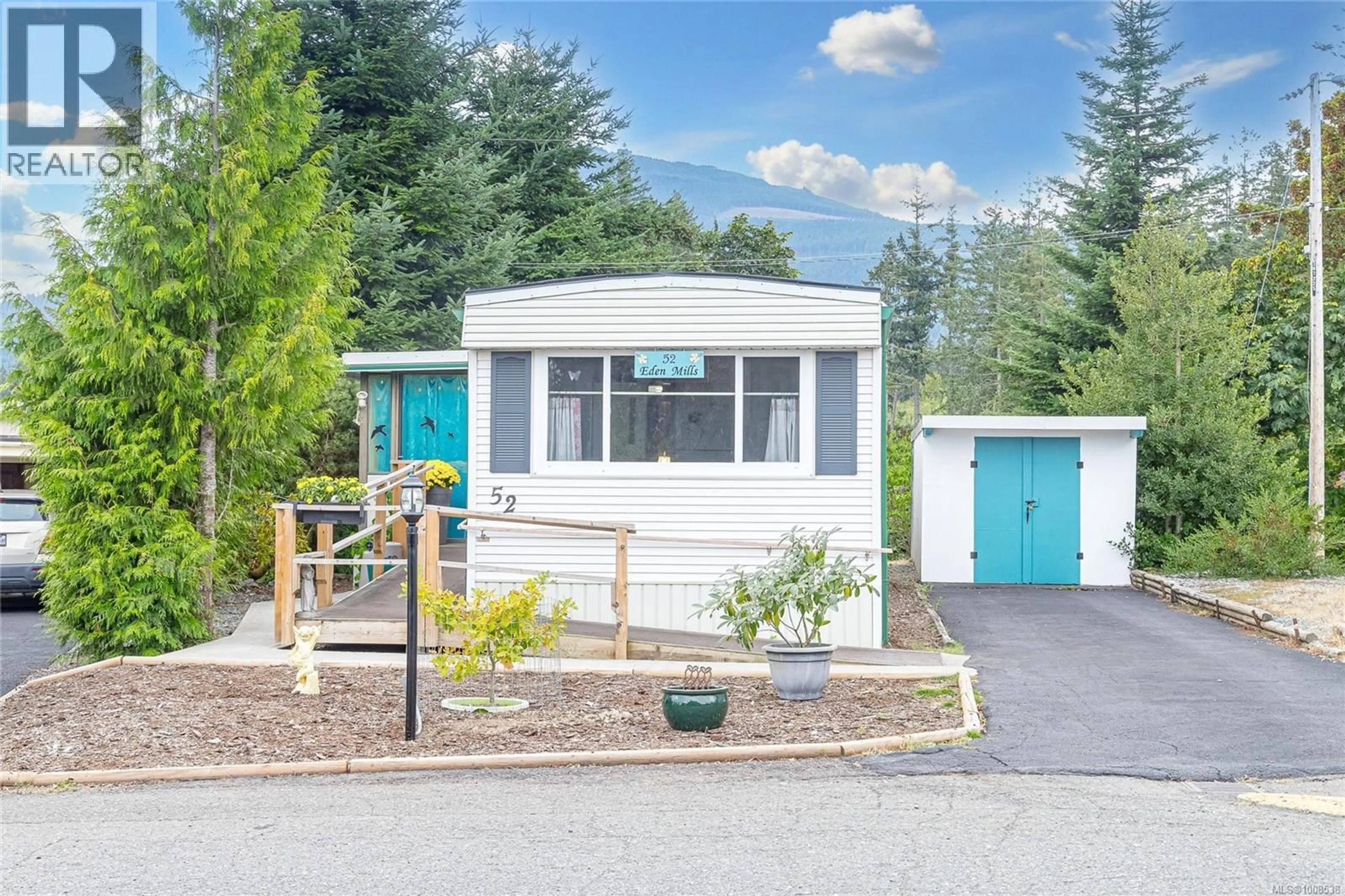Home with vinyl exterior material, mountain view for 52 - 10980 WESTDOWNE ROAD, Ladysmith British Columbia V9G1X3