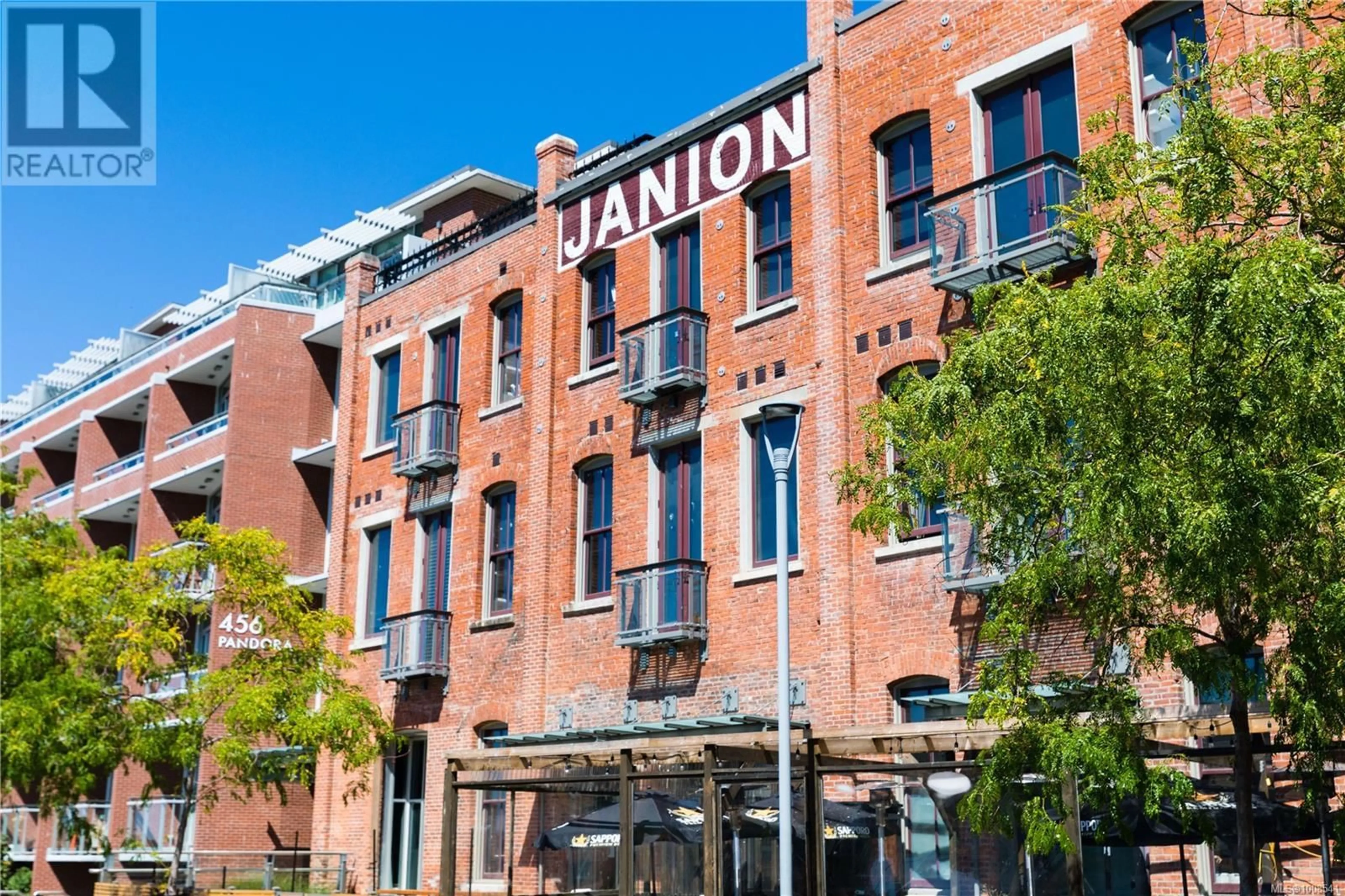 Home with brick exterior material, building for M11 - 456 PANDORA AVENUE, Victoria British Columbia V8W3C6