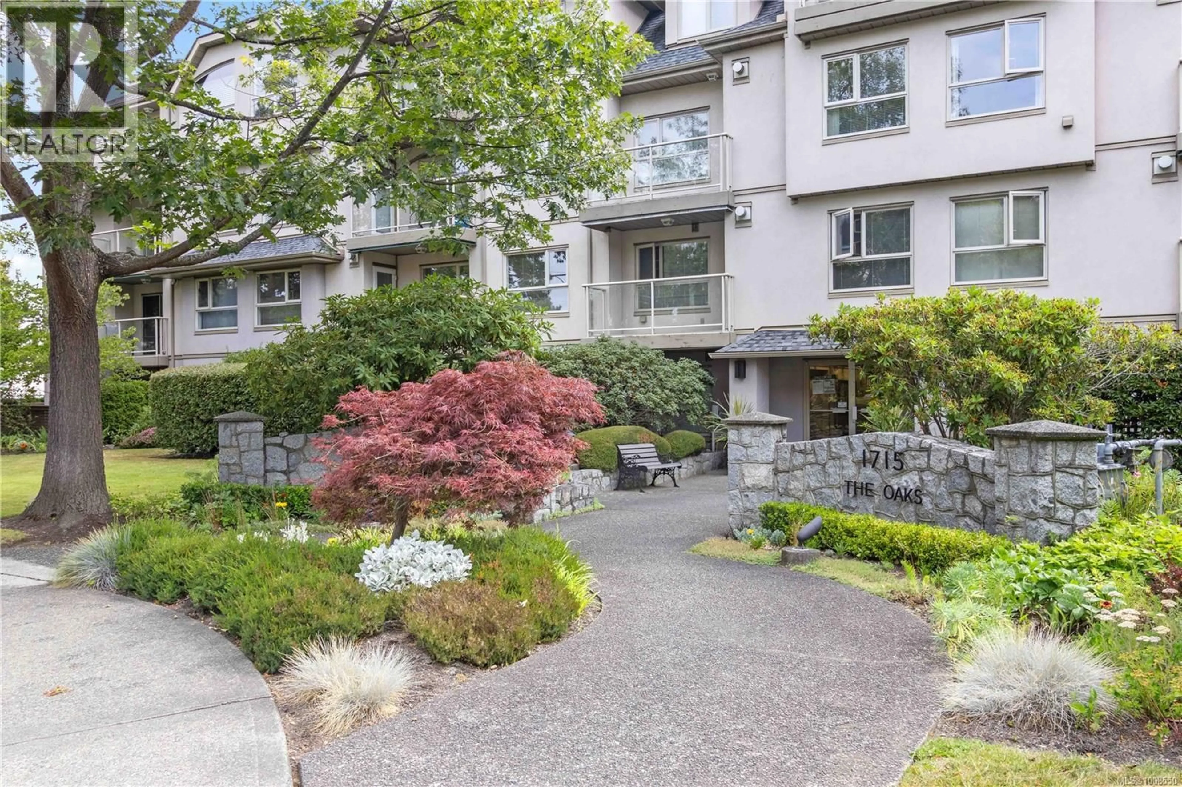 Patio, street for 311 - 1715 RICHMOND AVENUE, Victoria British Columbia V8R4P9