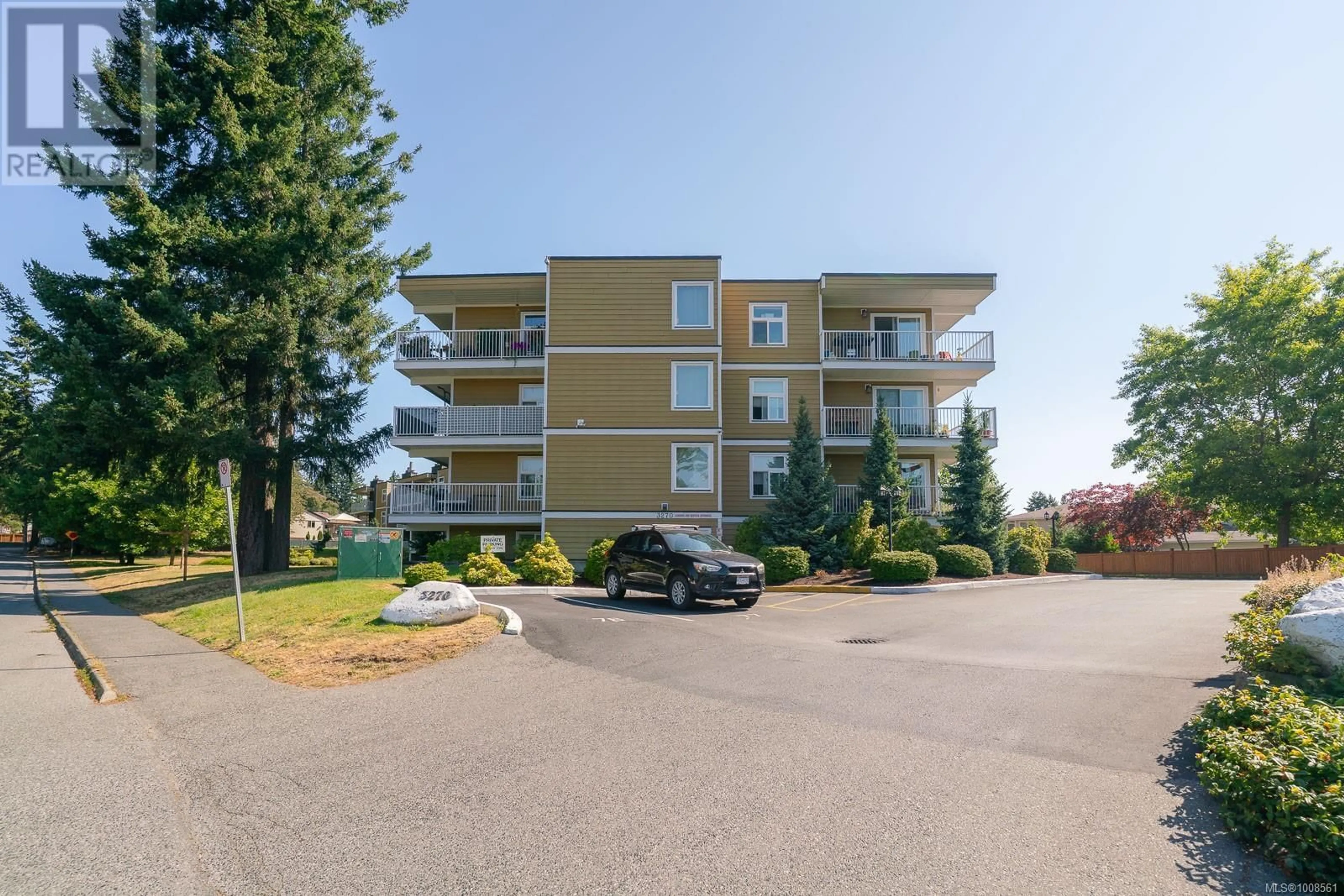 A pic from outside/outdoor area/front of a property/back of a property/a pic from drone, unknown for 307 - 3270 ROSS ROAD, Nanaimo British Columbia V9T5J1
