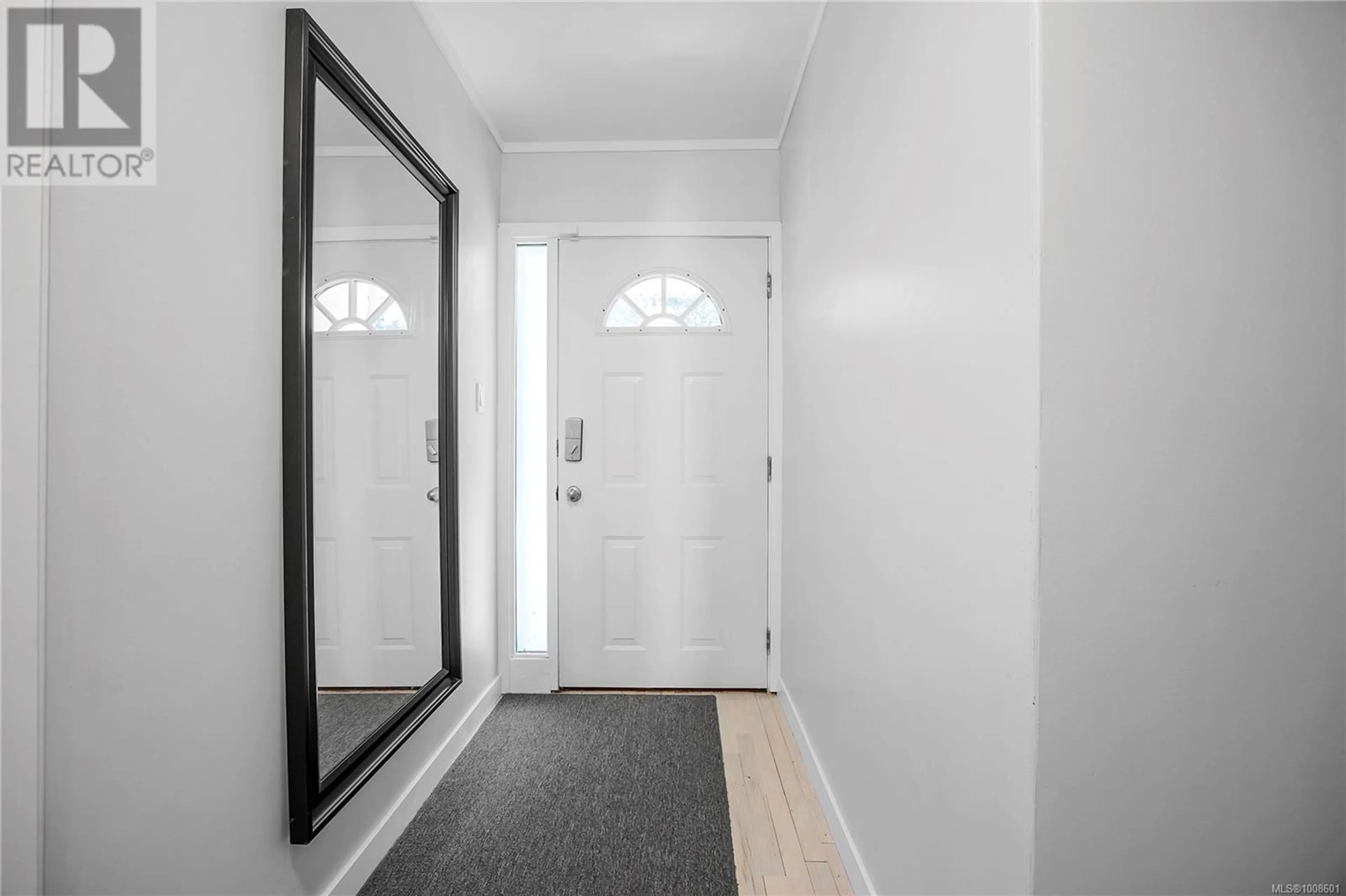 Indoor entryway for 5788 JAYNES ROAD, Duncan British Columbia V9L3B8