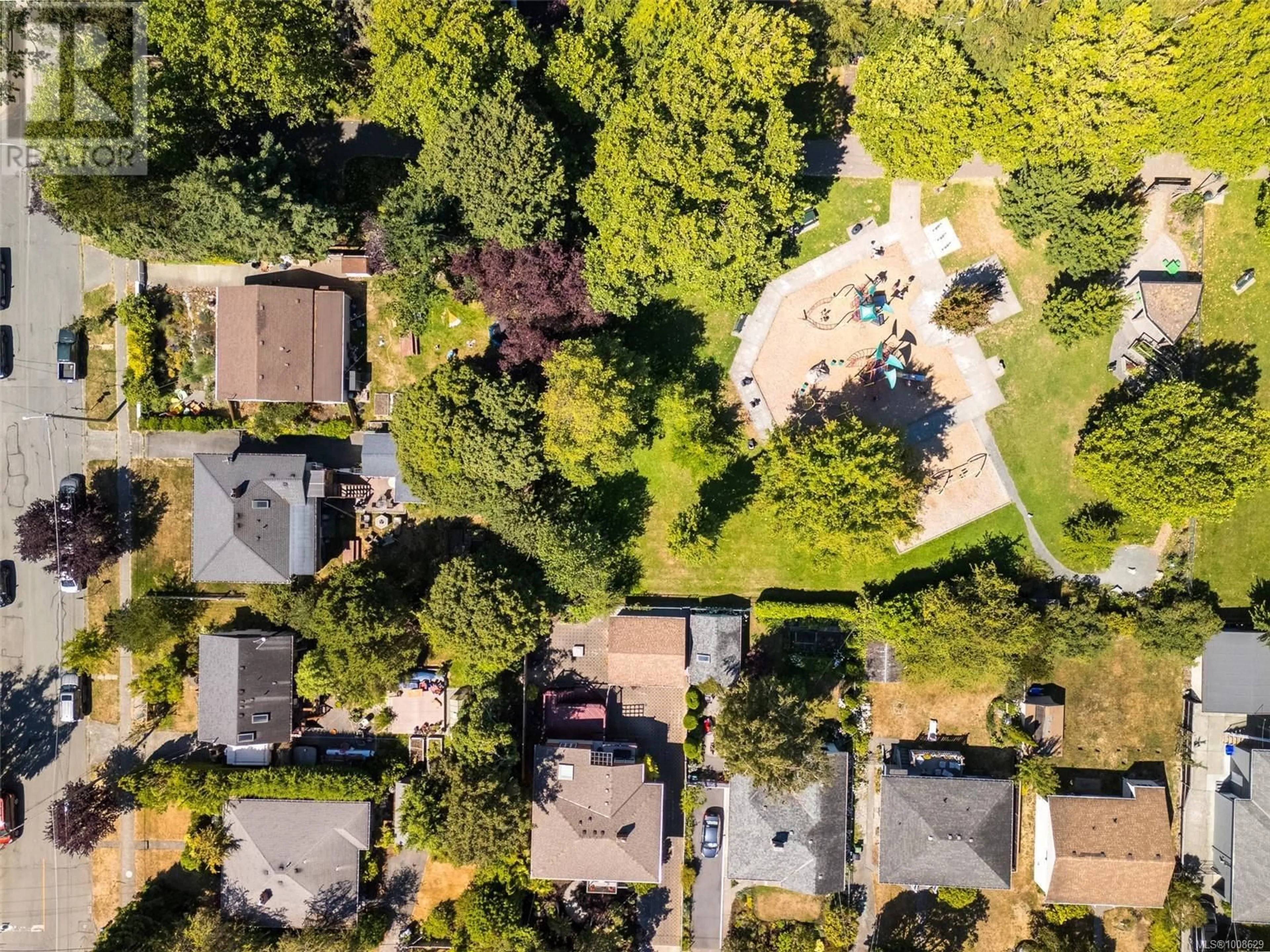 A pic from outside/outdoor area/front of a property/back of a property/a pic from drone, street for 1914 LEIGHTON ROAD, Victoria British Columbia V8R1N4