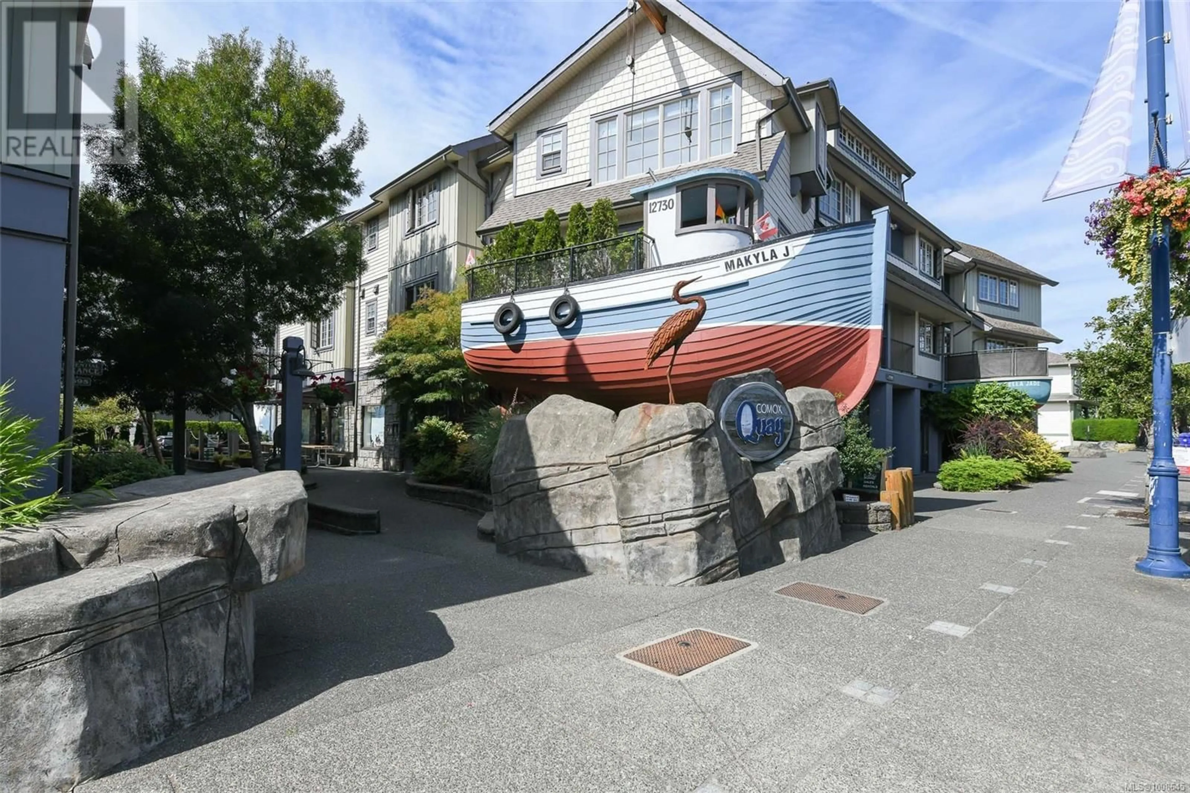 Unknown for 301 - 1705 COMOX AVENUE, Comox British Columbia V9M3M1