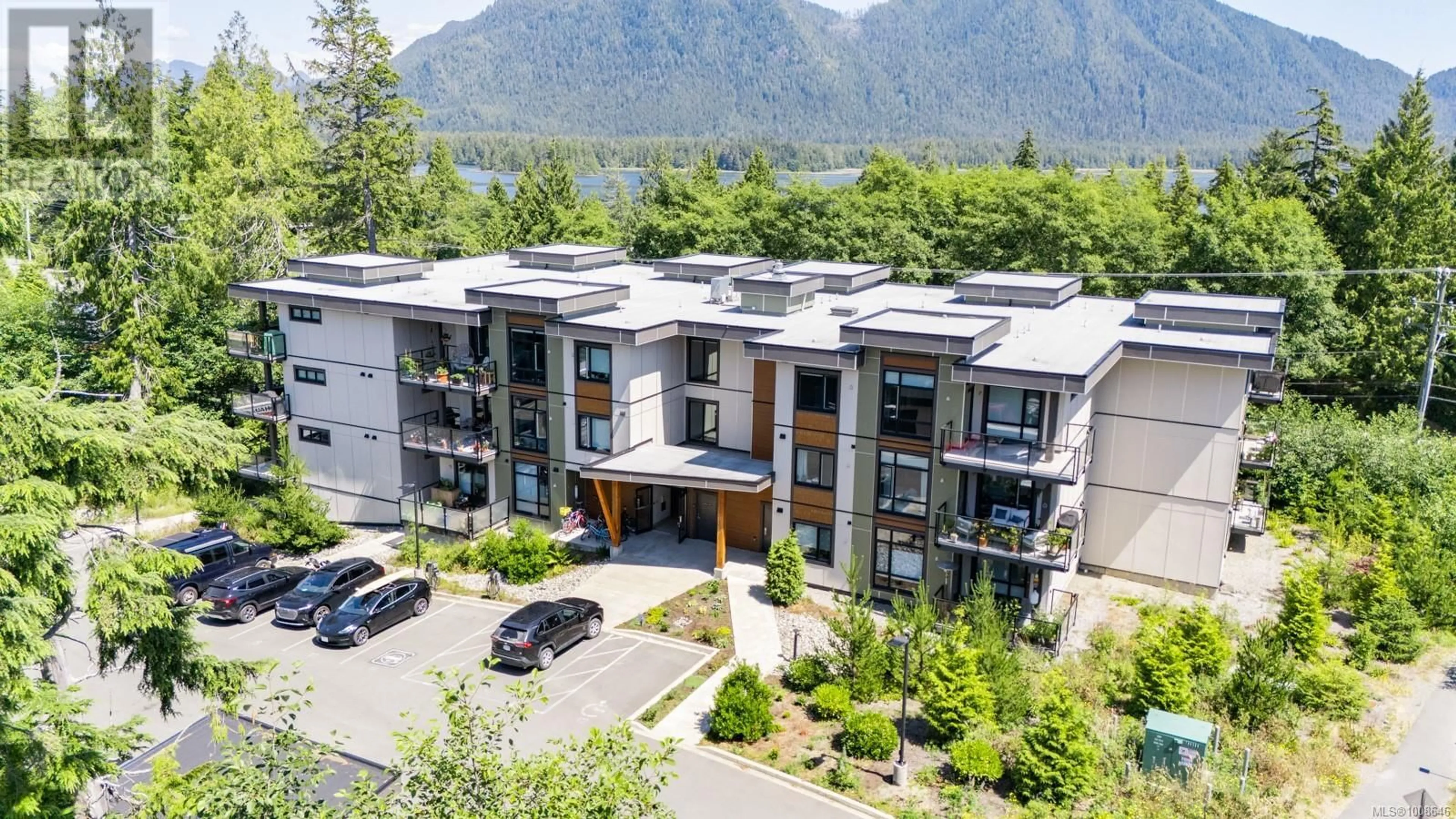A pic from outside/outdoor area/front of a property/back of a property/a pic from drone, water/lake/river/ocean view for 206 - 700 YEW WOOD ROAD, Tofino British Columbia V0R2Z0