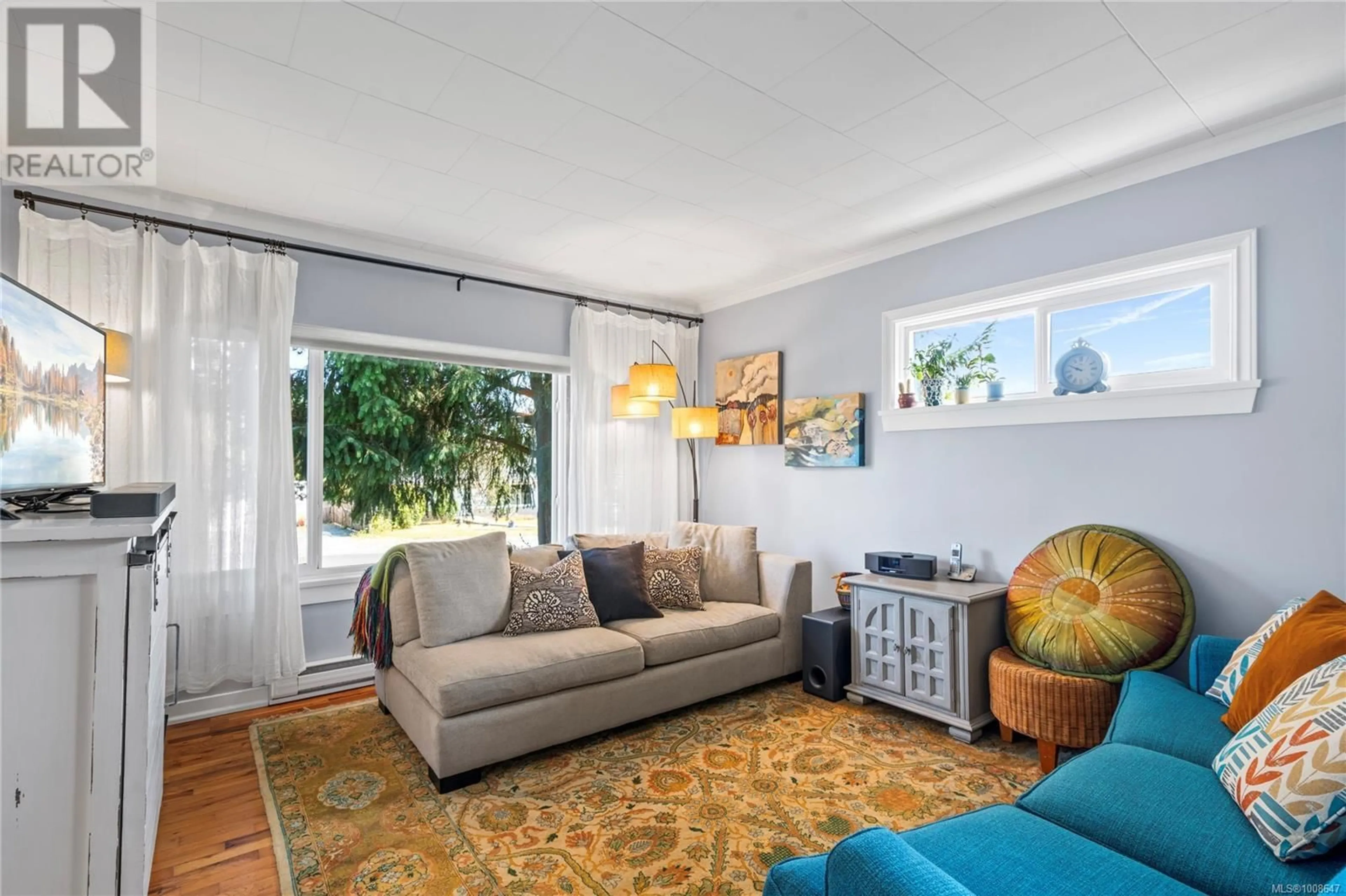 Living room with furniture, unknown for 671 CHELSEA STREET, Nanaimo British Columbia V9S1X9