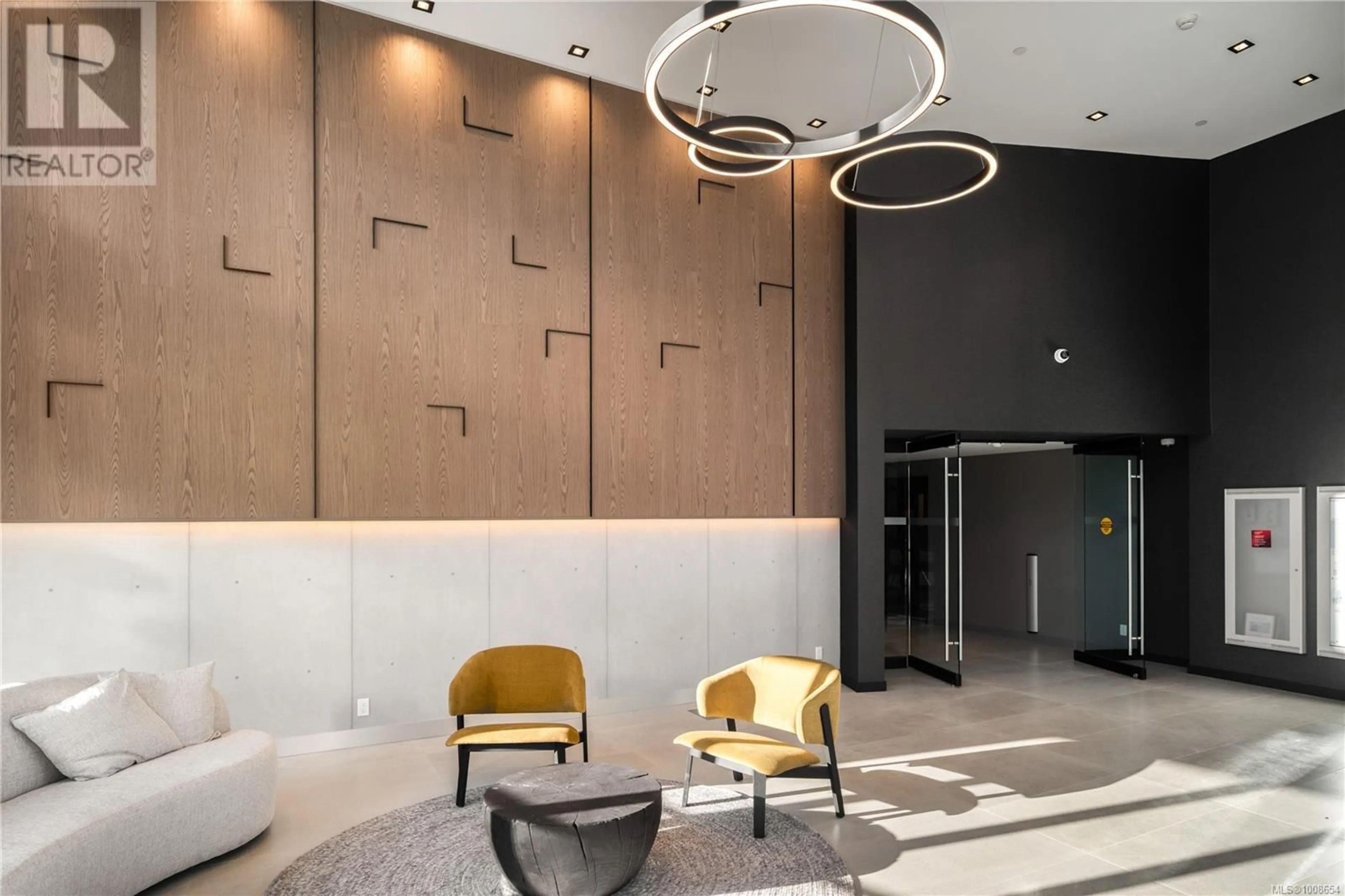 Lobby for 709 - 369 TYEE ROAD, Victoria British Columbia V9A0B6