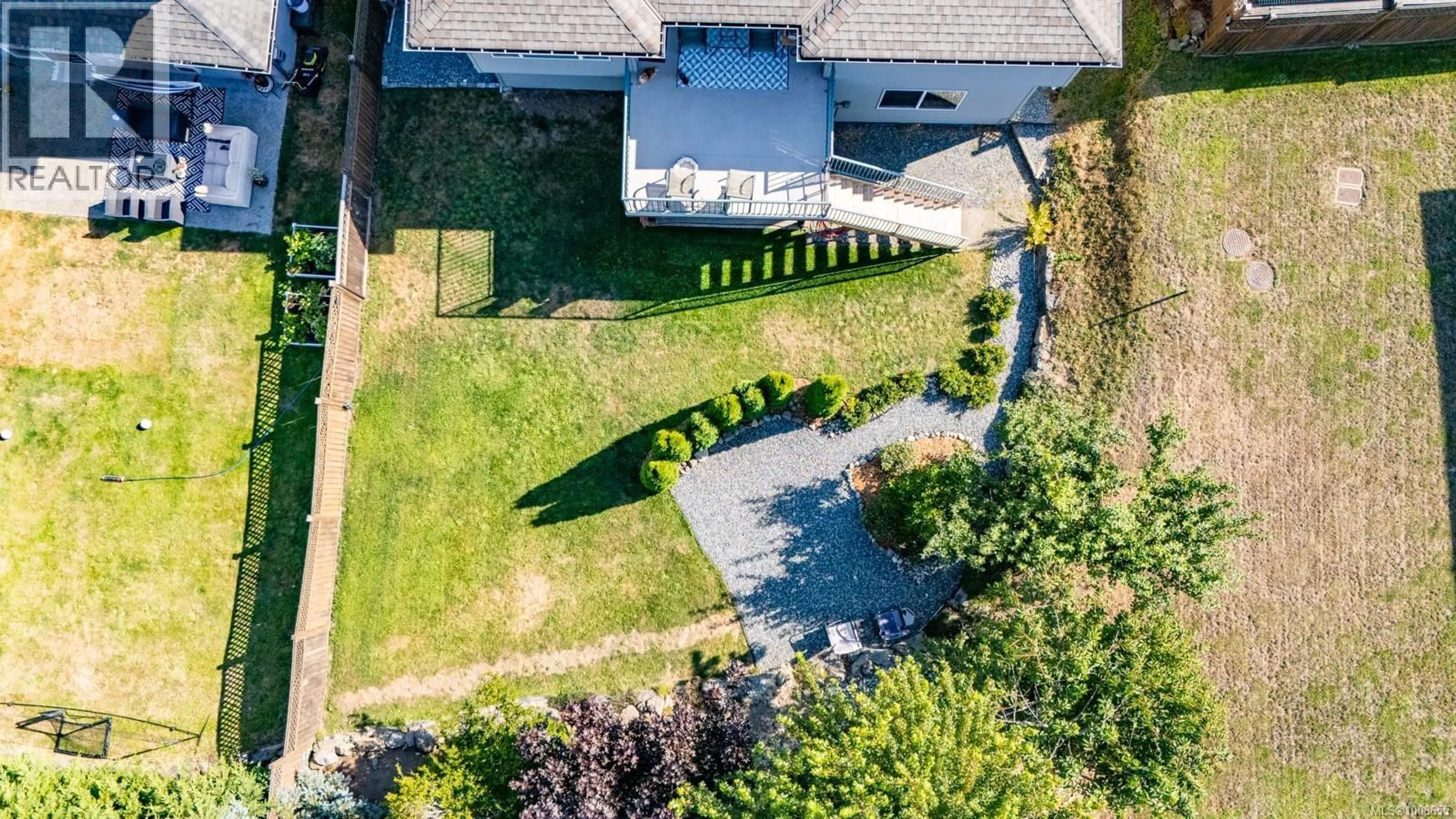 A pic from outside/outdoor area/front of a property/back of a property/a pic from drone, street for 1754 COUNTRY HILLS DRIVE, Nanaimo British Columbia V9X1X5