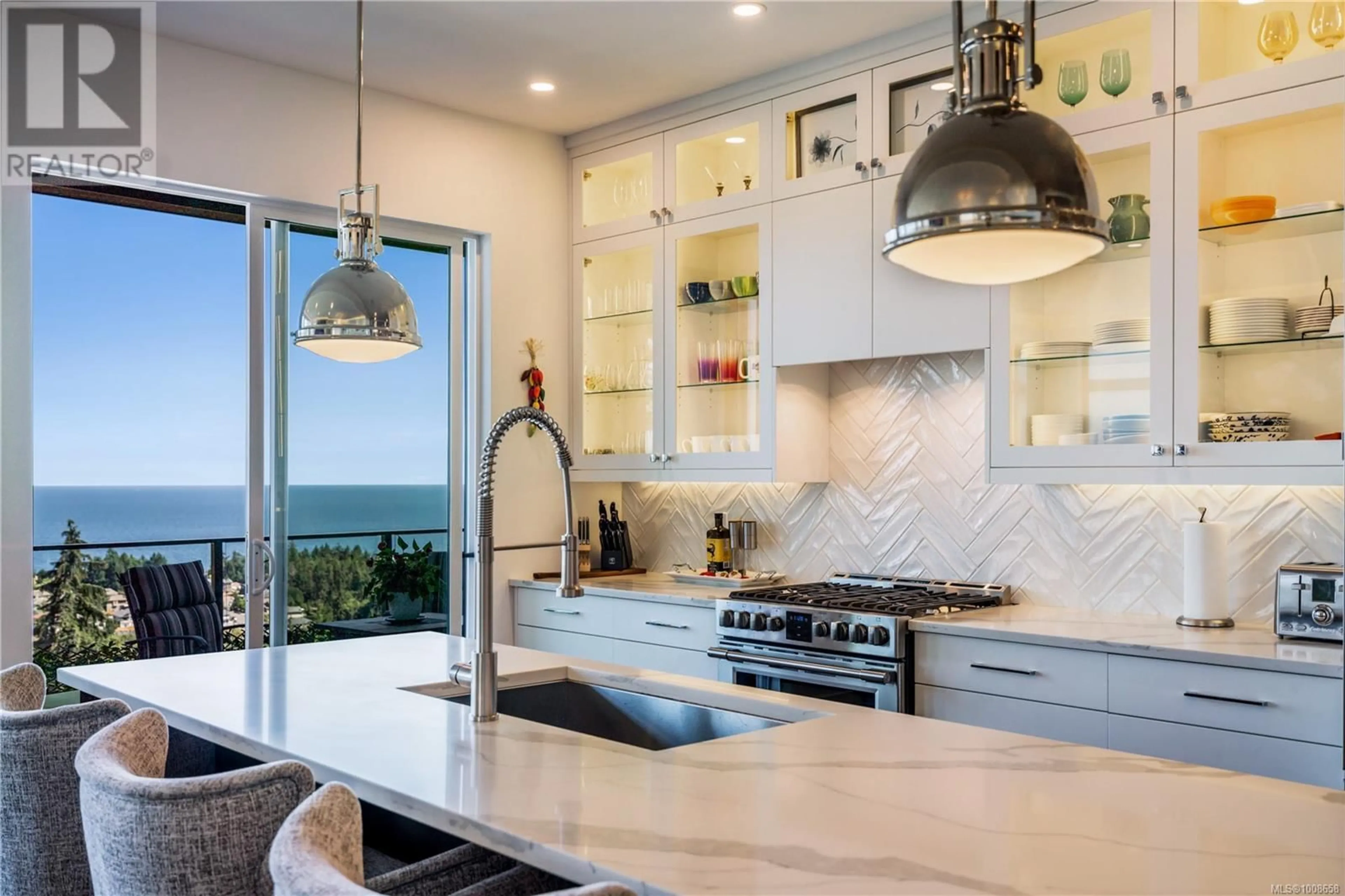 Contemporary kitchen, ceramic/tile floor for 4724 HORIZON DRIVE, Nanaimo British Columbia V9T0C1