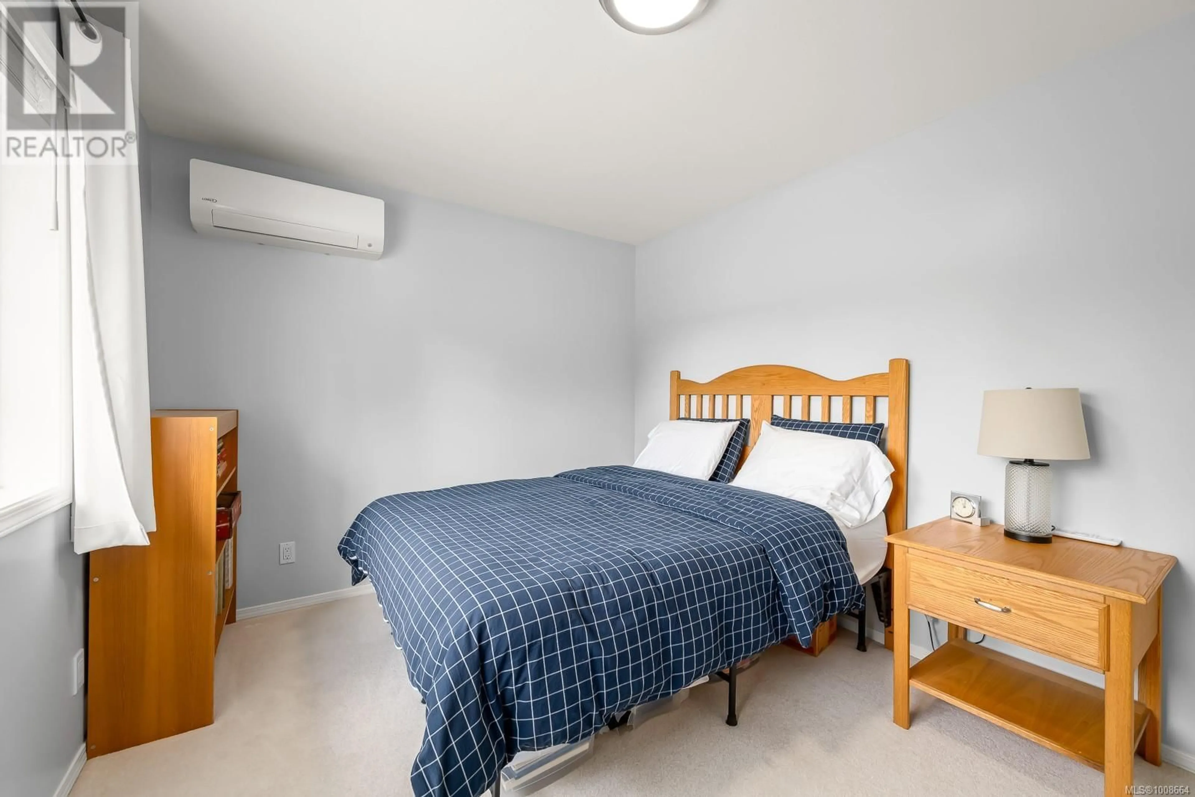 Bedroom with bed, unknown for 520 HILCHEY ROAD, Campbell River British Columbia V9W8E6