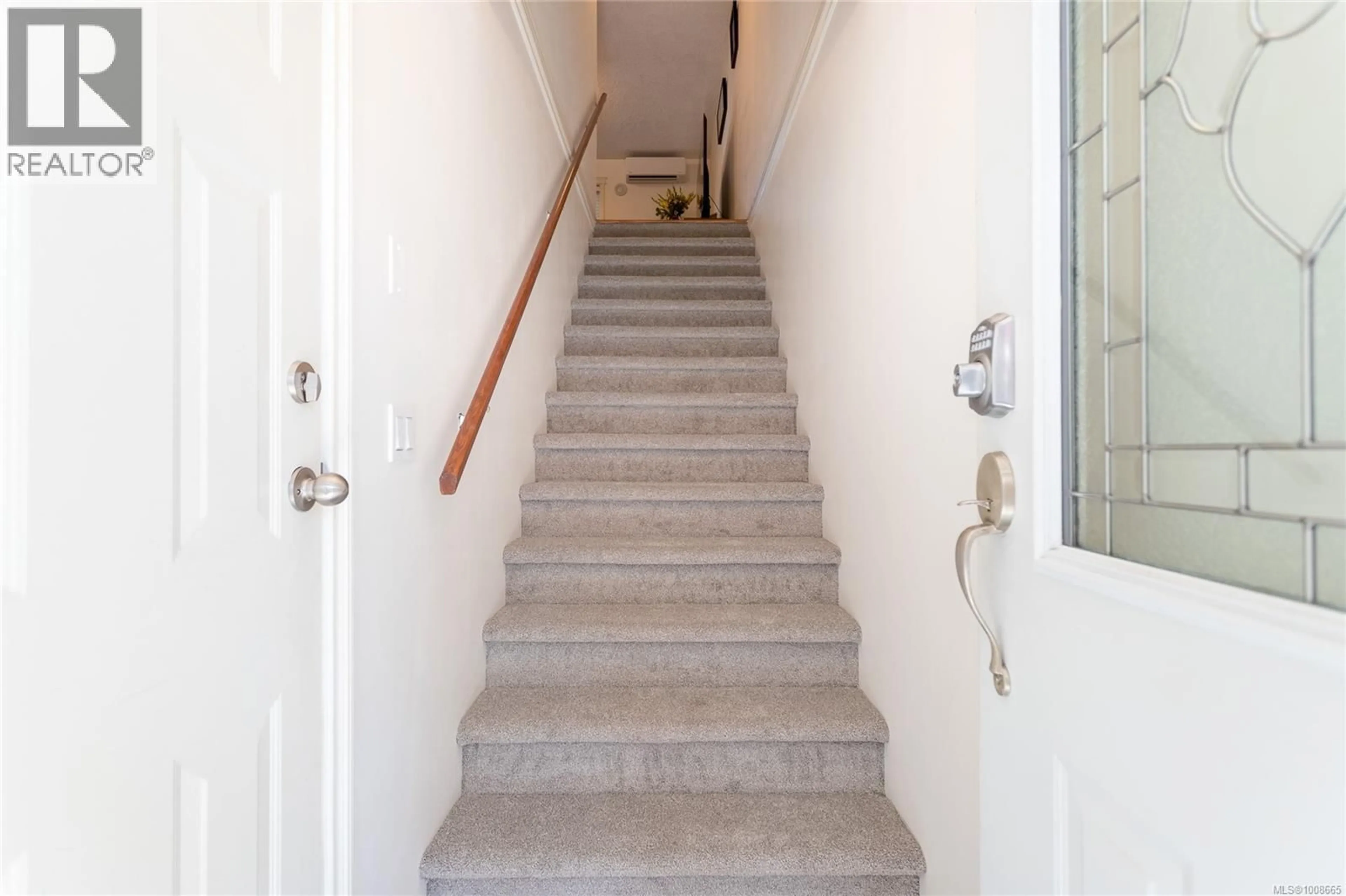 Stairs for 108 - 2766 PEATT ROAD, Langford British Columbia V9B3V3