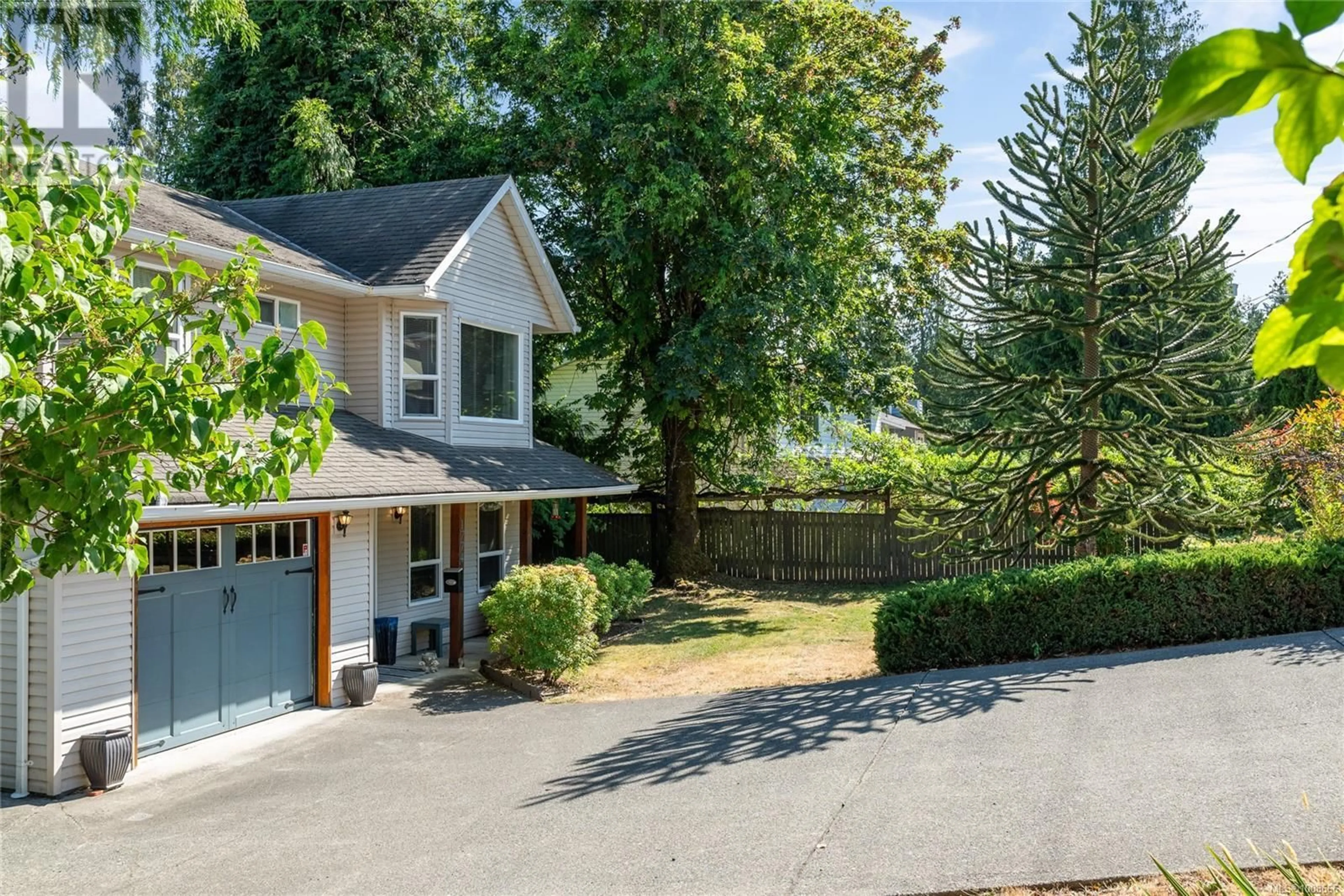 A pic from outside/outdoor area/front of a property/back of a property/a pic from drone, street for 1774 EXTENSION ROAD, Nanaimo British Columbia V9X1C9