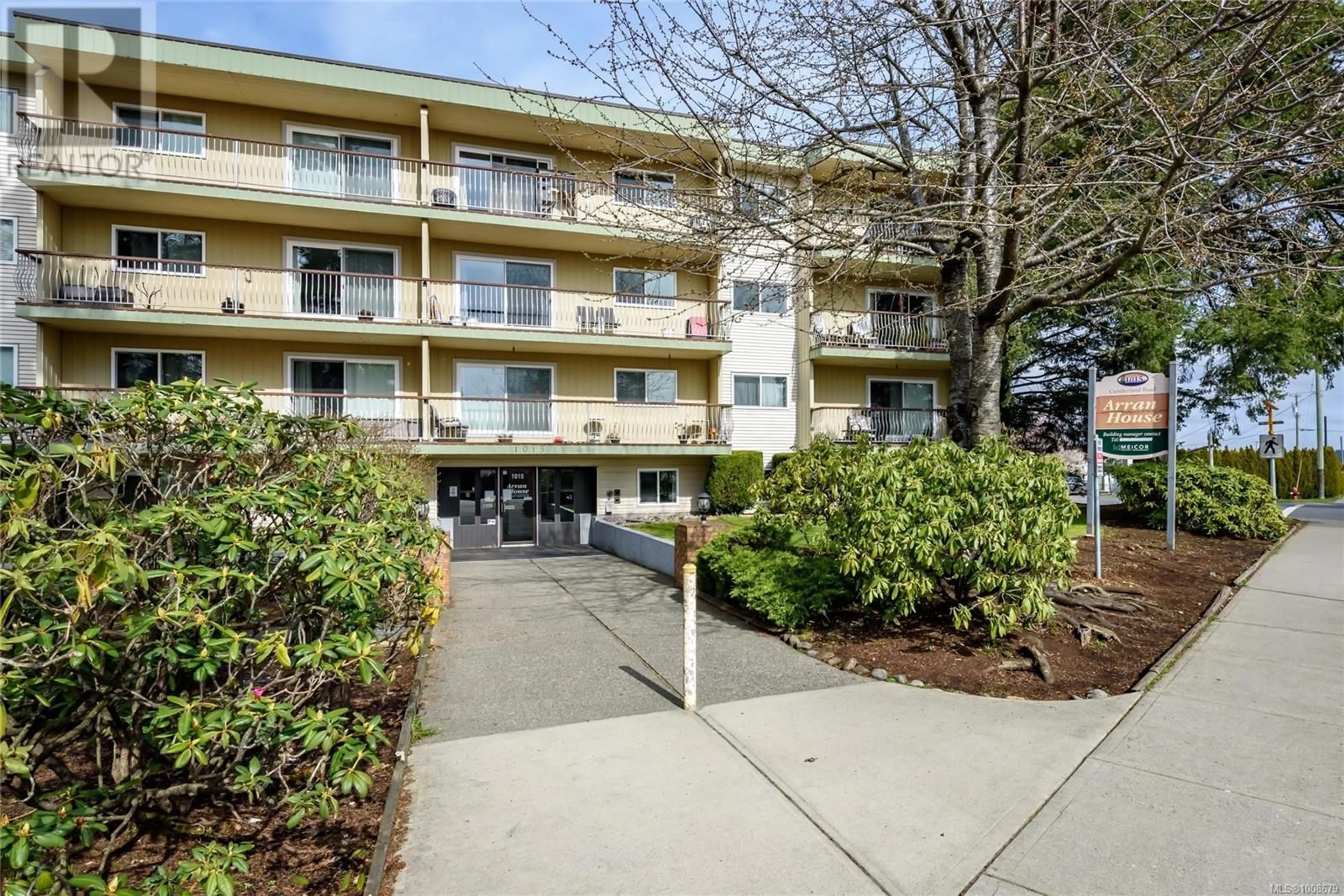 Patio, unknown for 212 - 1015 CUMBERLAND ROAD, Courtenay British Columbia V9N2E7