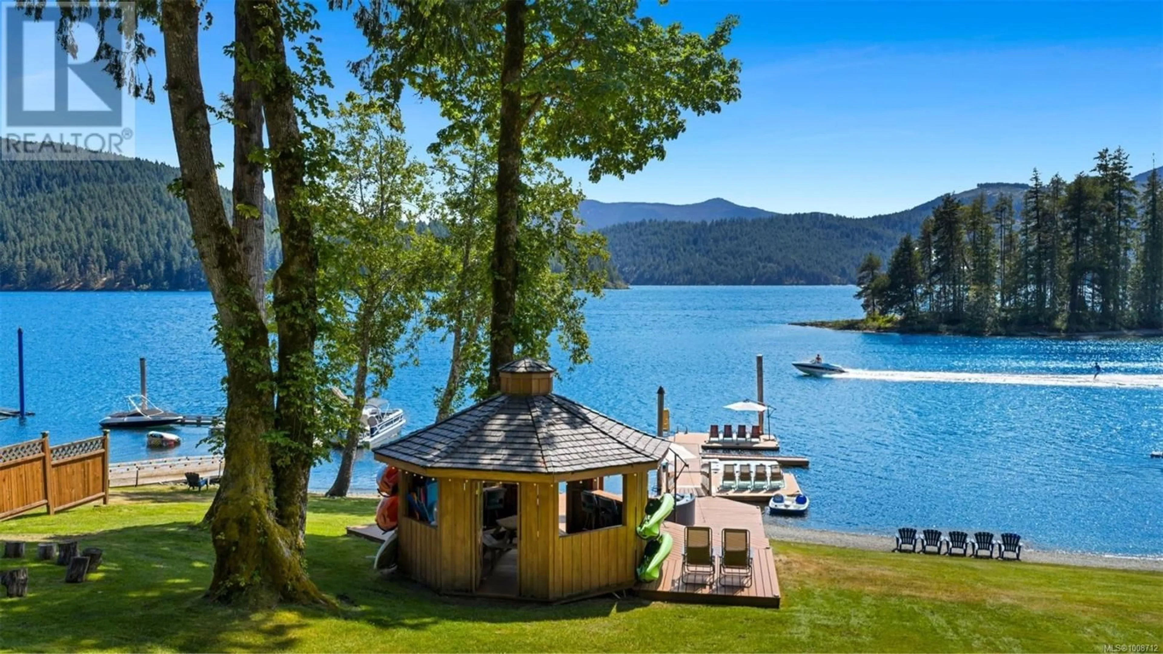 Patio, water/lake/river/ocean view for 10182 YOUBOU ROAD, Youbou British Columbia V0R3E1