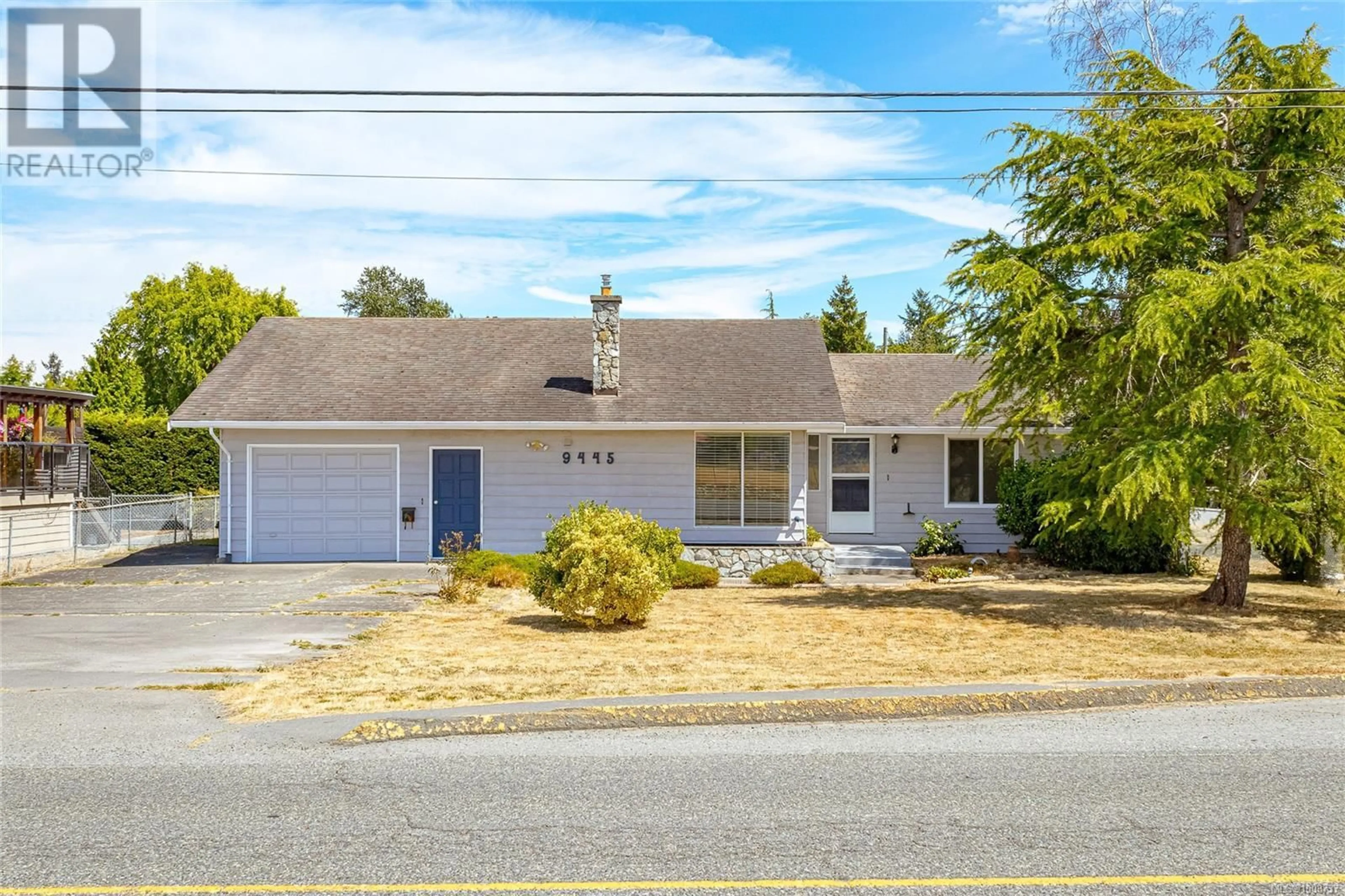 Home with vinyl exterior material, street for 9445 CANORA ROAD, Sidney British Columbia V8L1P3