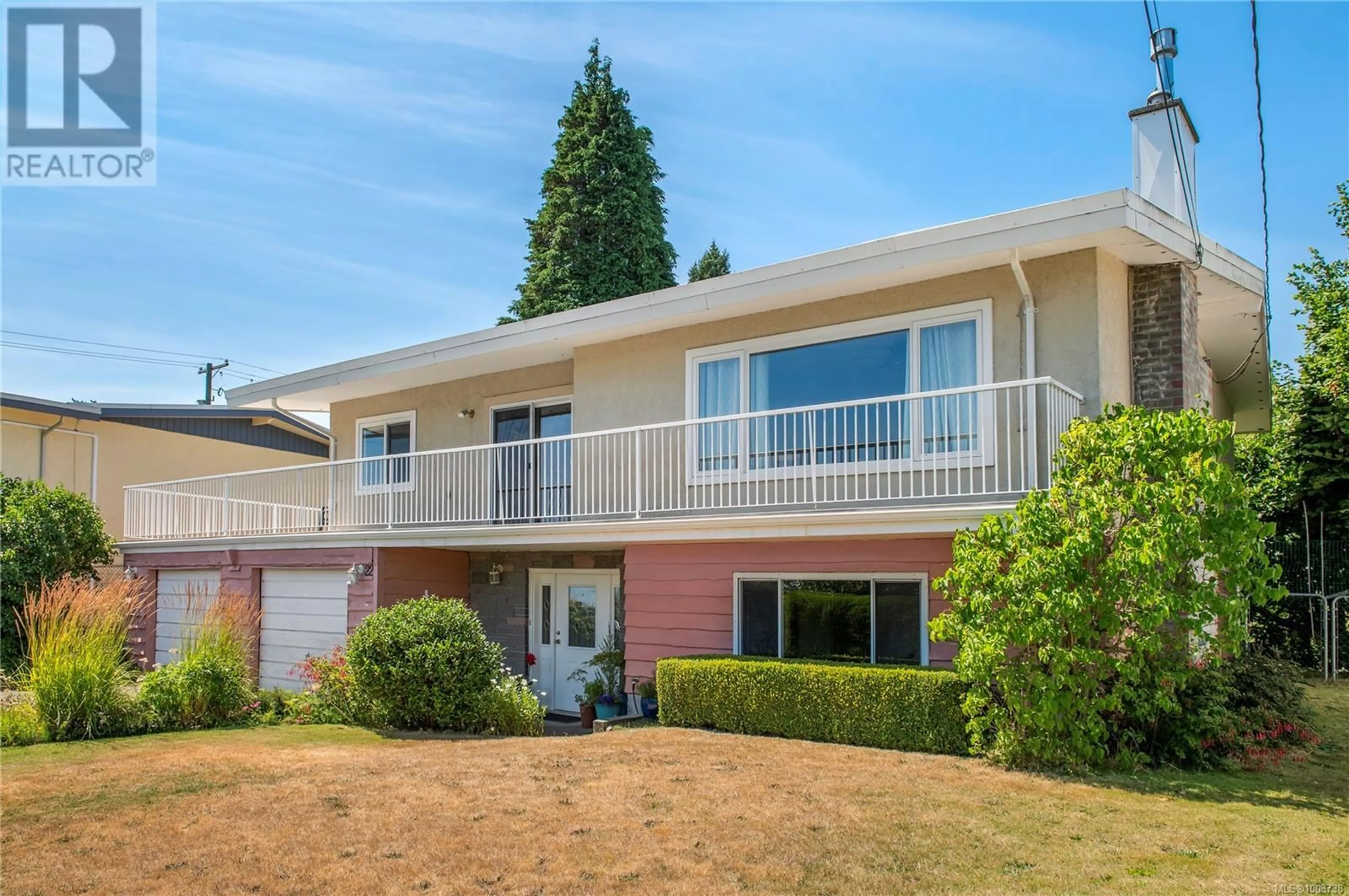 Home with vinyl exterior material, unknown for 22 MCLEAN STREET, Campbell River British Columbia V9W2L9