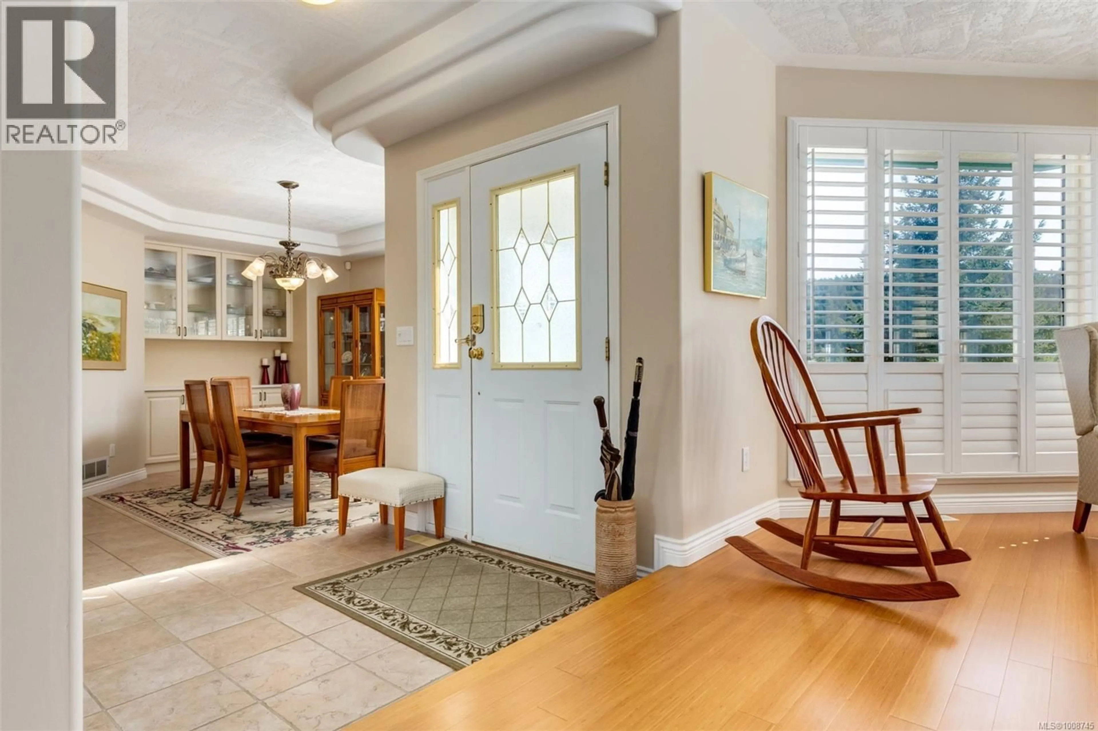 Indoor entryway for 92 RANCHVIEW DRIVE, Nanaimo British Columbia V9X1C5