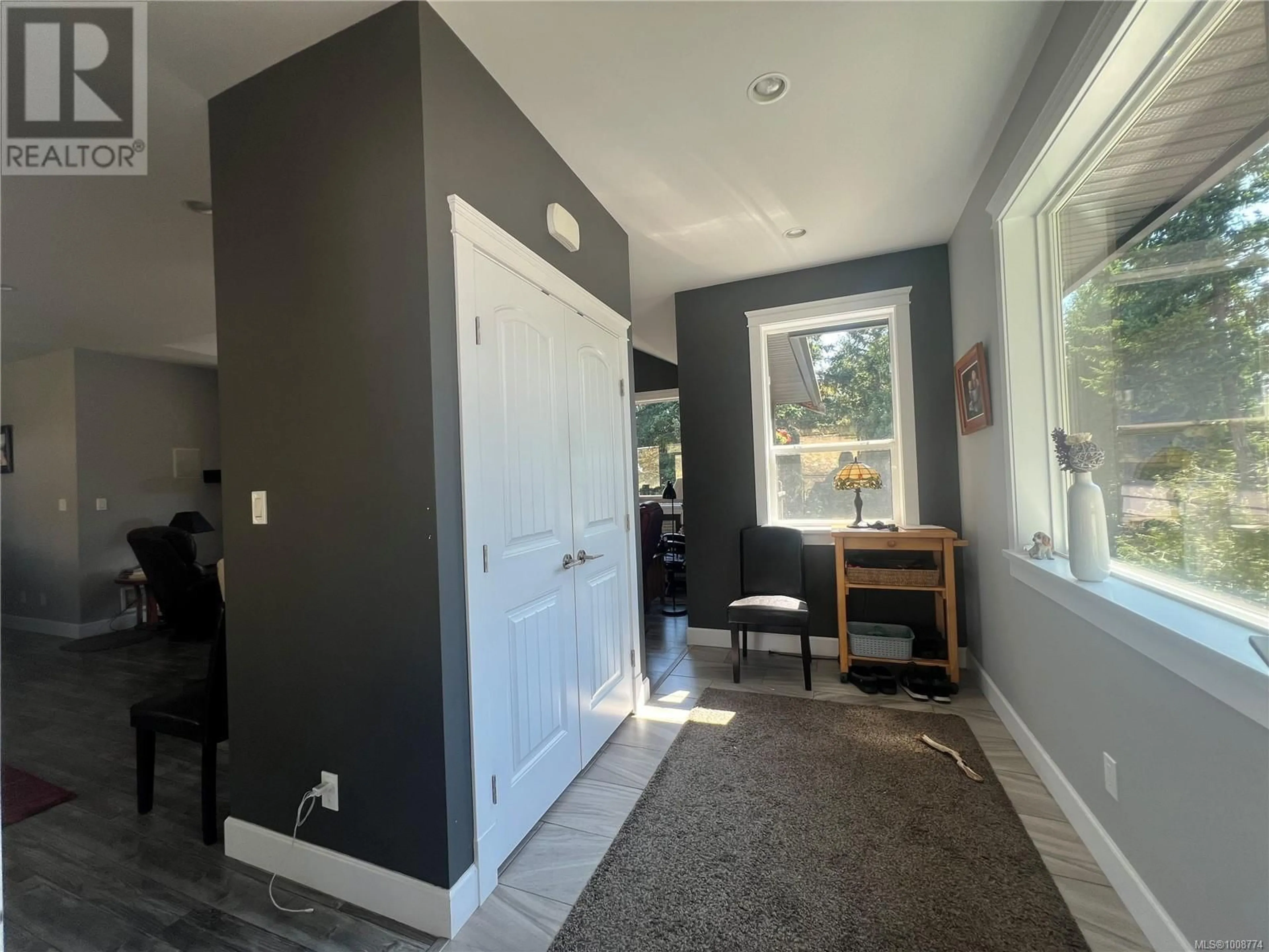 Indoor entryway for 2618 NATALIE ROAD, Shawnigan Lake British Columbia V8H2H7