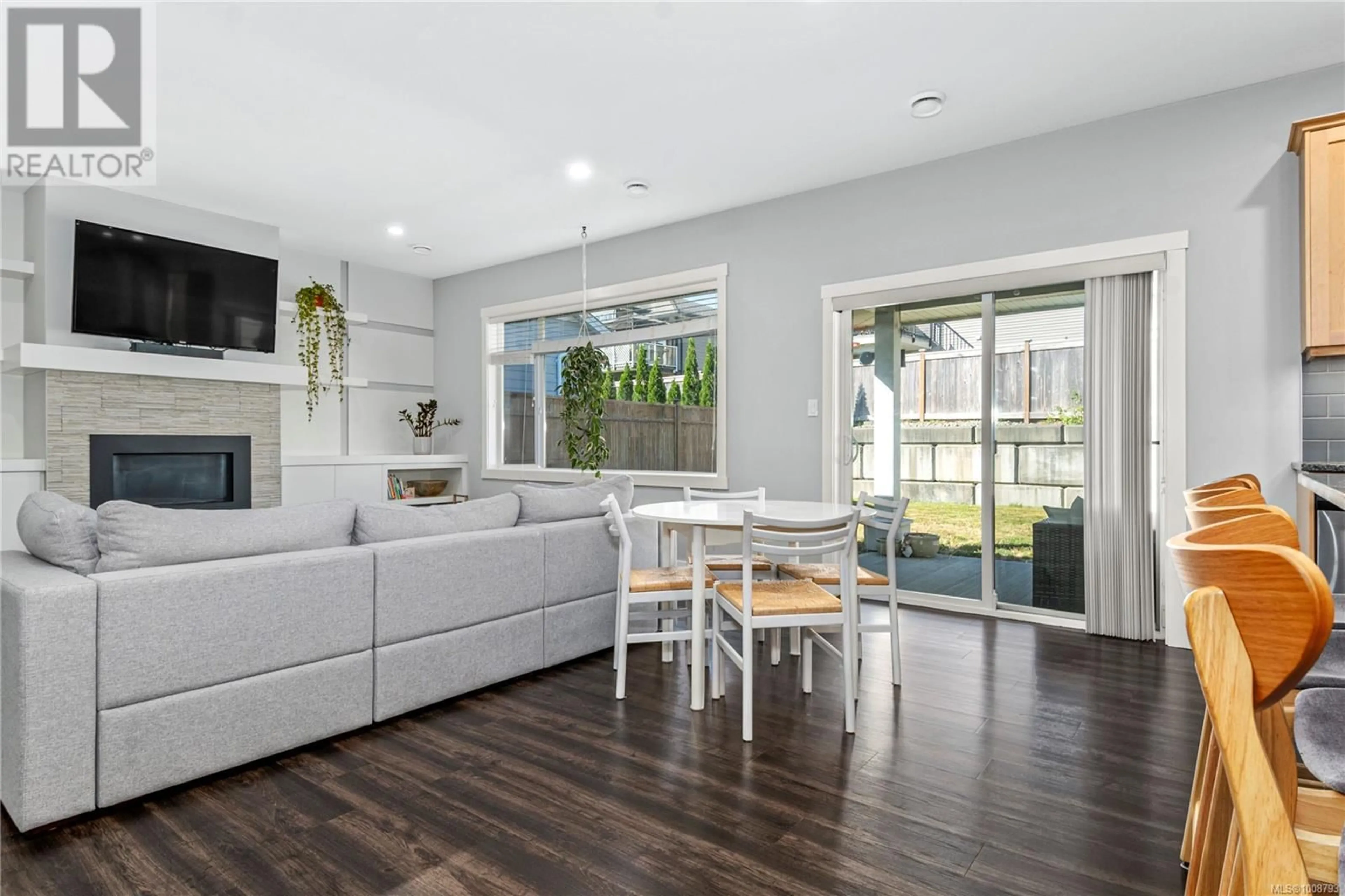 Open concept kitchen, unknown for 2 - 1580 GLEN EAGLE DRIVE, Campbell River British Columbia V9W0B3