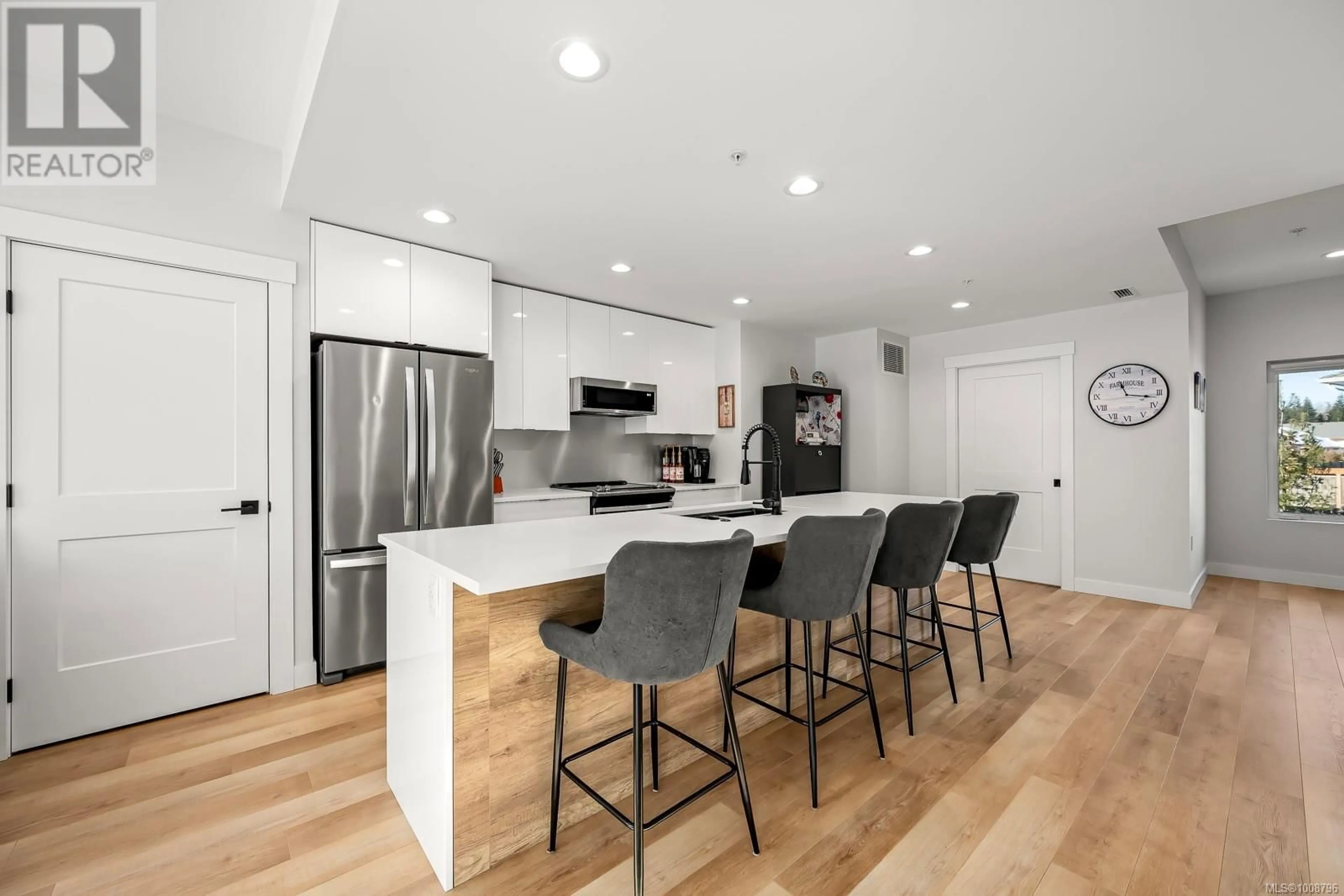 Open concept kitchen, unknown for 7 - 3016 ALDER STREET SOUTH, Campbell River British Columbia V9W0E5