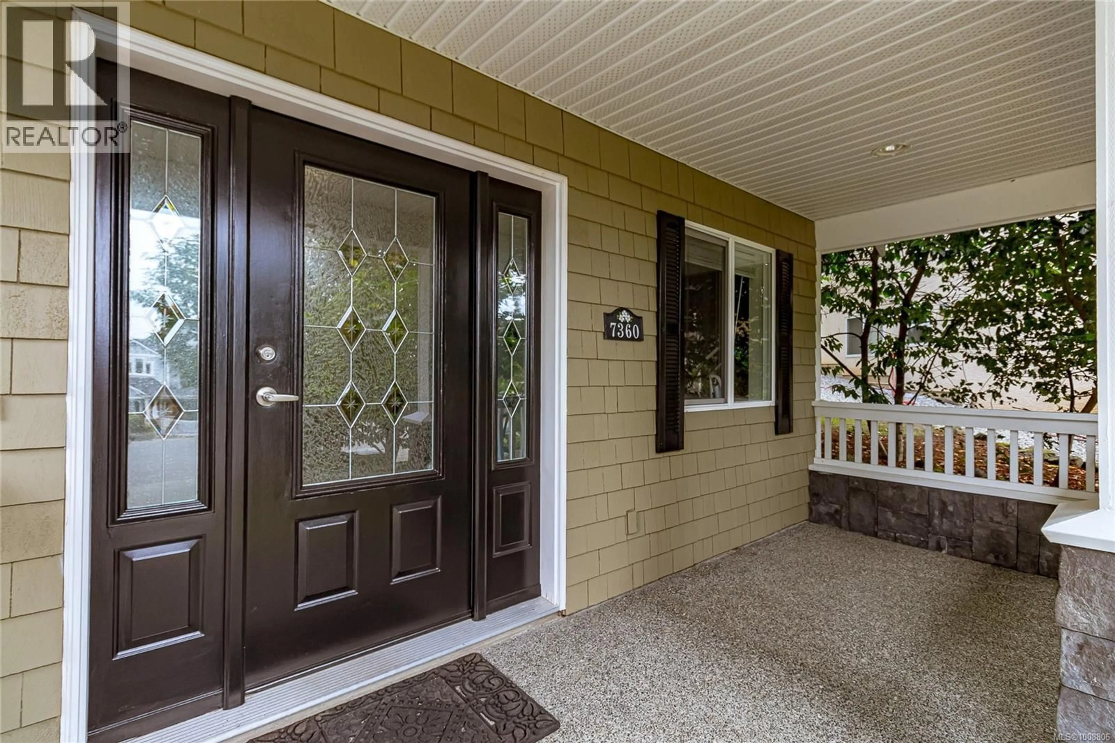 Indoor entryway for 7360 RIDGEDOWN COURT, Central Saanich British Columbia V8M2H7