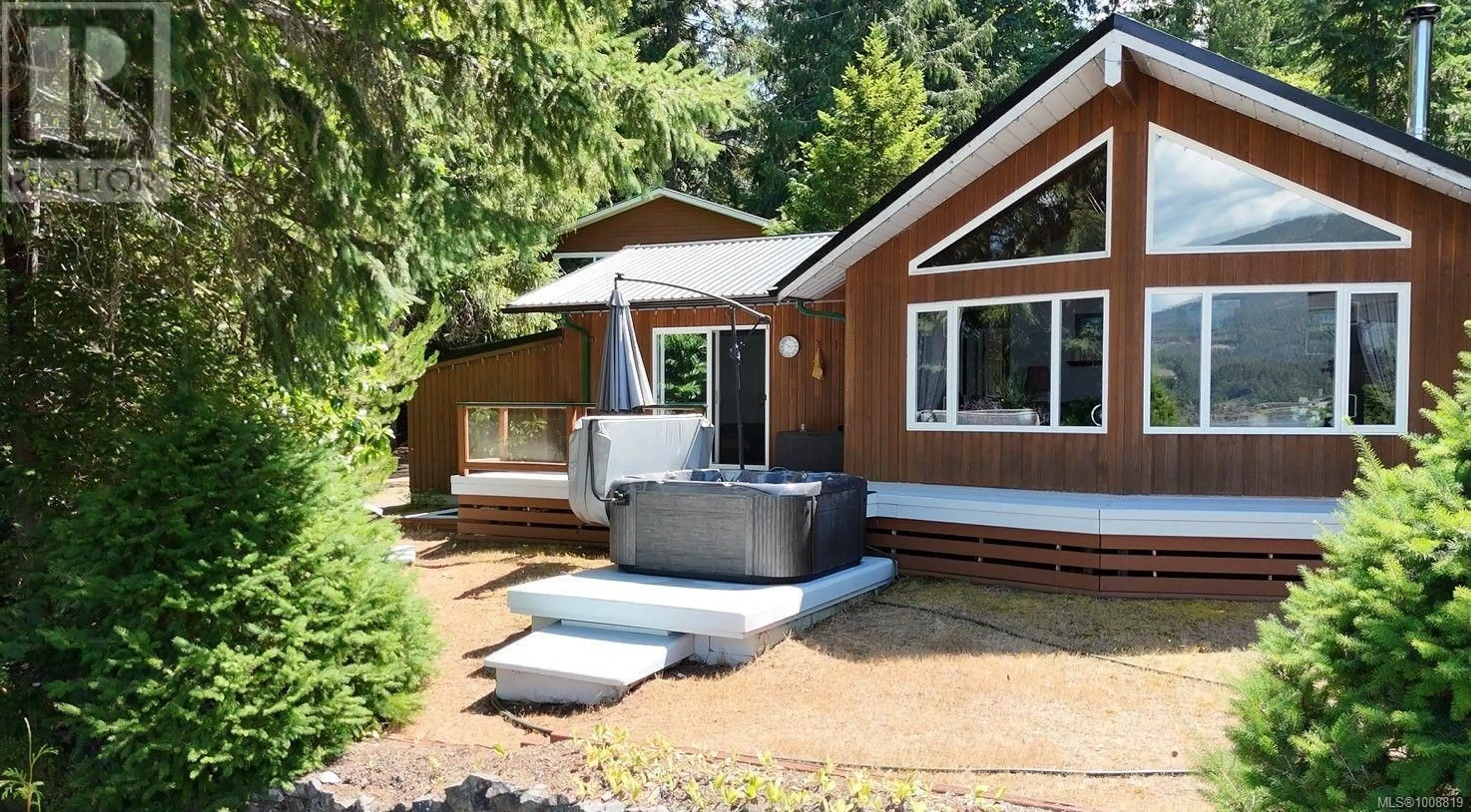 Home with vinyl exterior material, water/lake/river/ocean view for 11267 LAKESHORE ROAD, Port Alberni British Columbia V9Y9B2