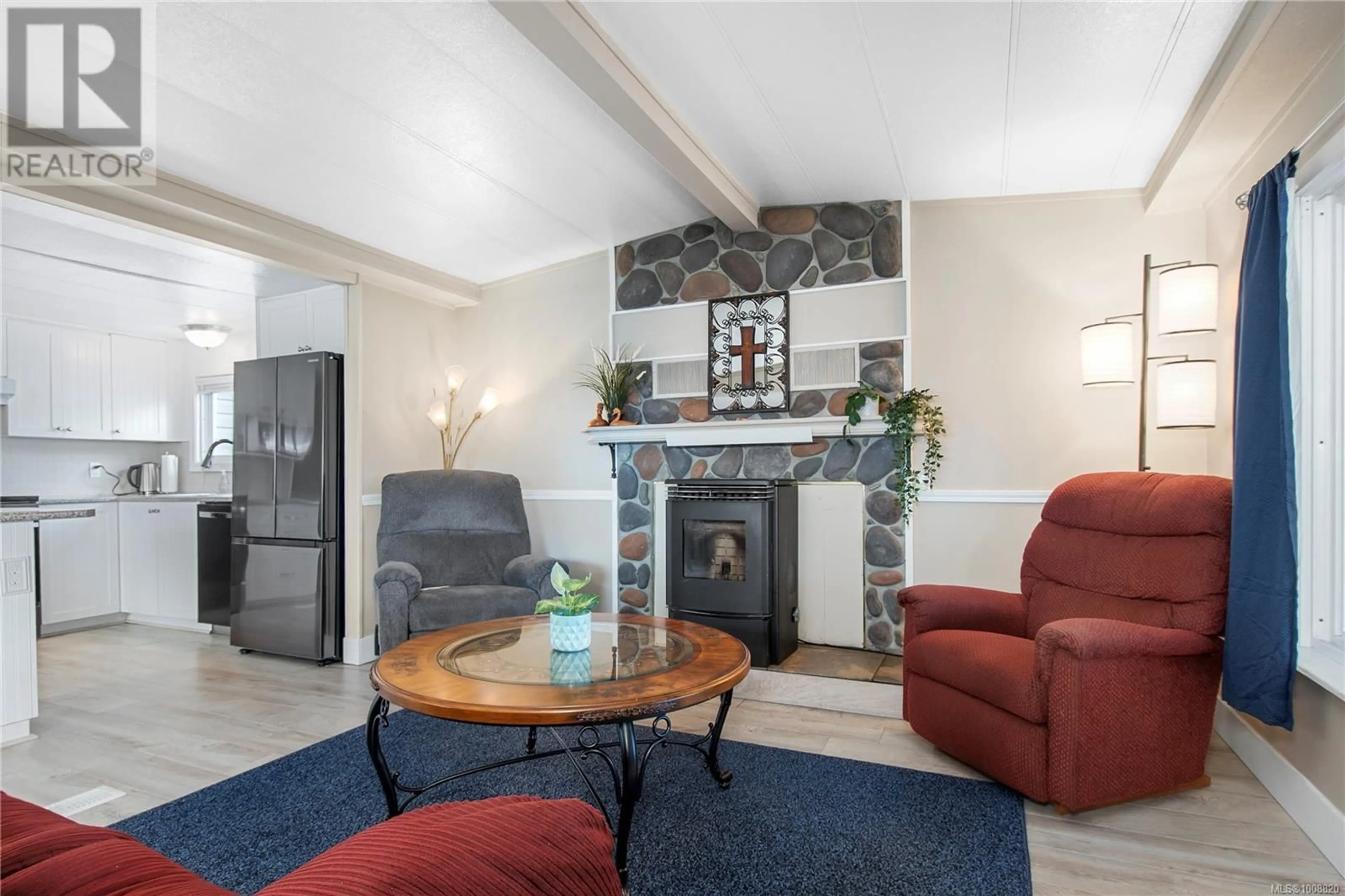 Living room with furniture, unknown for 2 - 1451 PERKINS ROAD, Campbell River British Columbia V9W4R8