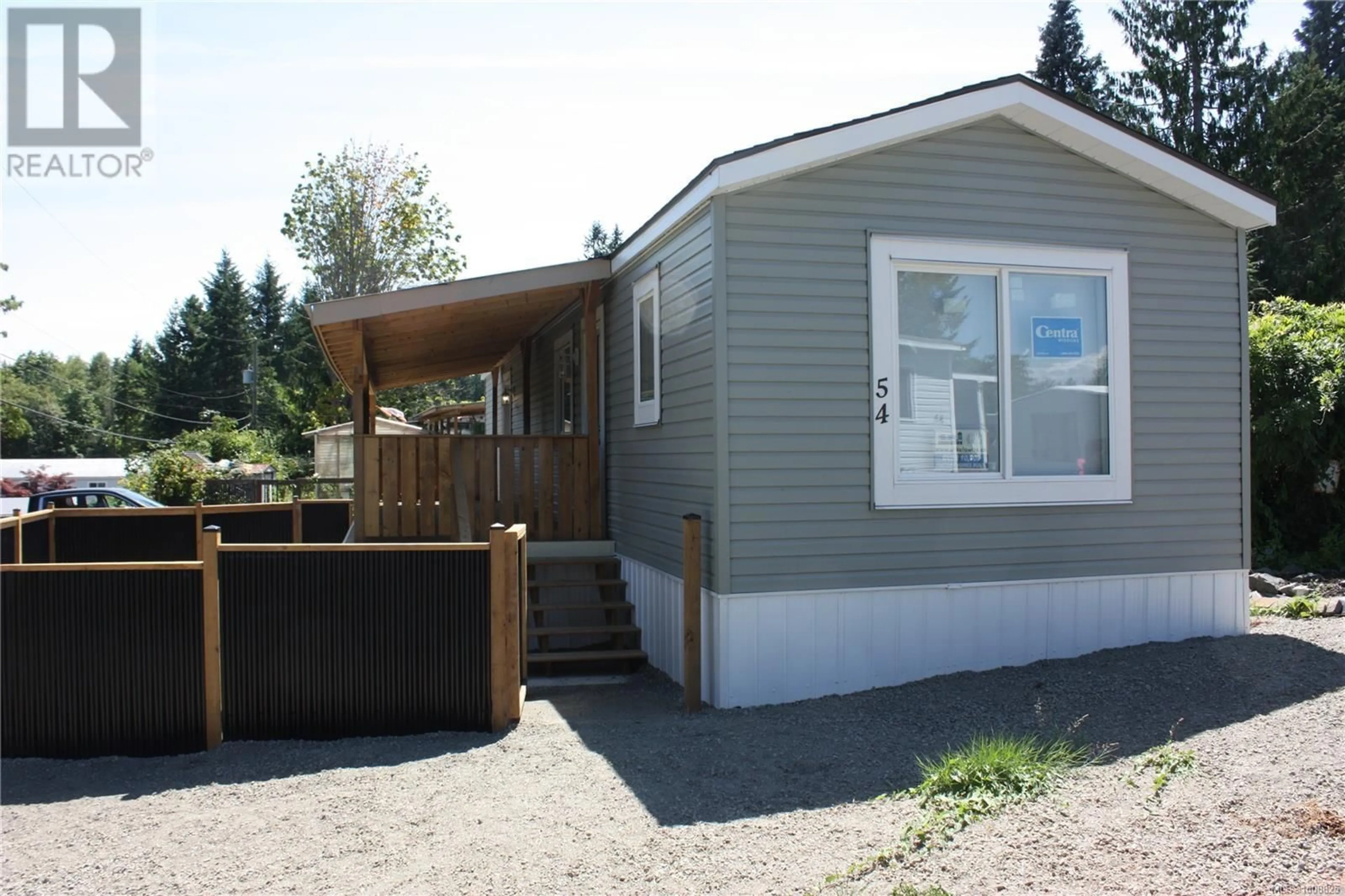 Home with vinyl exterior material, street for 54 - 2520 QUINSAM ROAD, Campbell River British Columbia V9W4N4