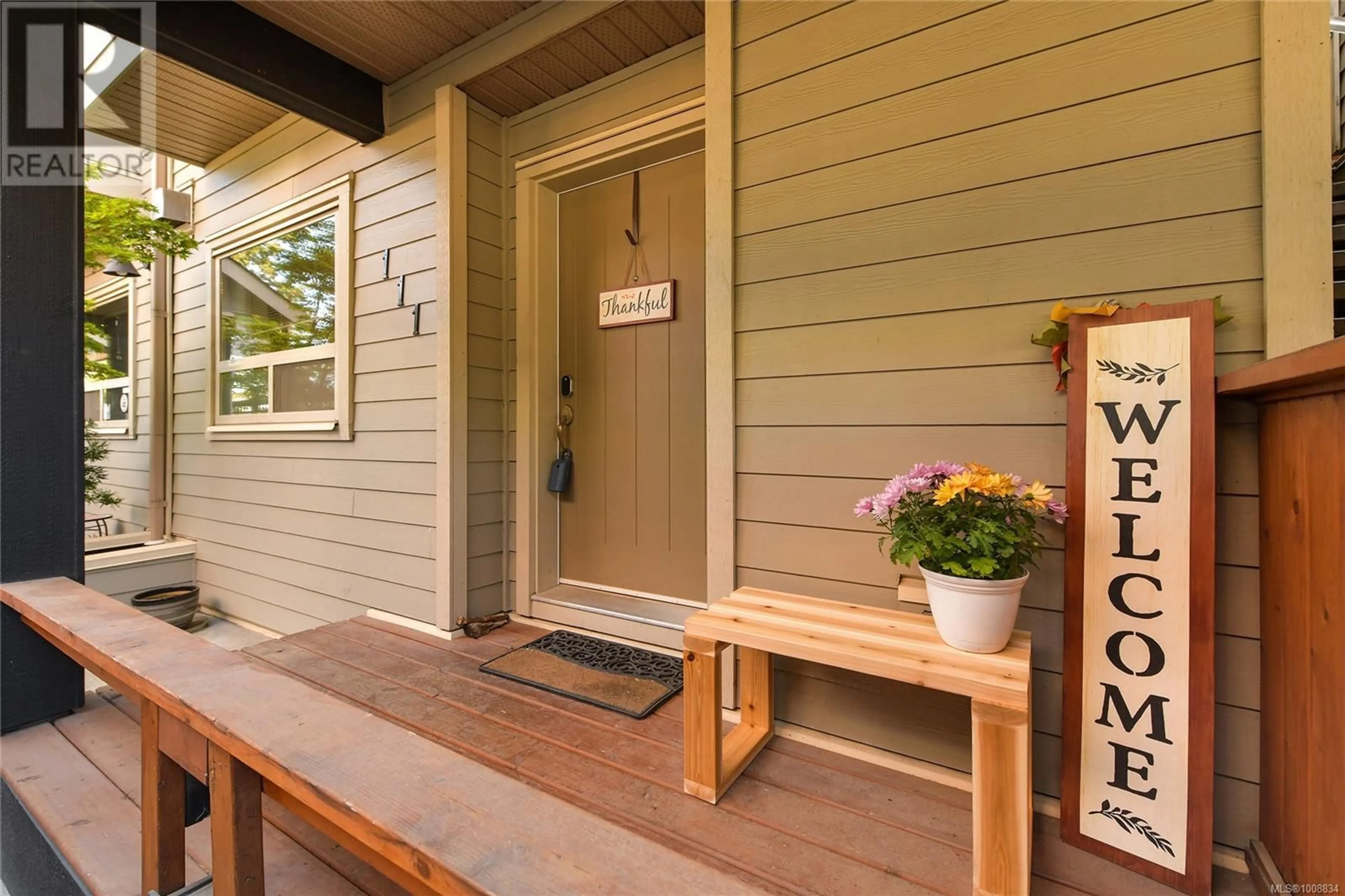 Indoor entryway for 111 - 785 STATION AVENUE, Langford British Columbia V9B0E6
