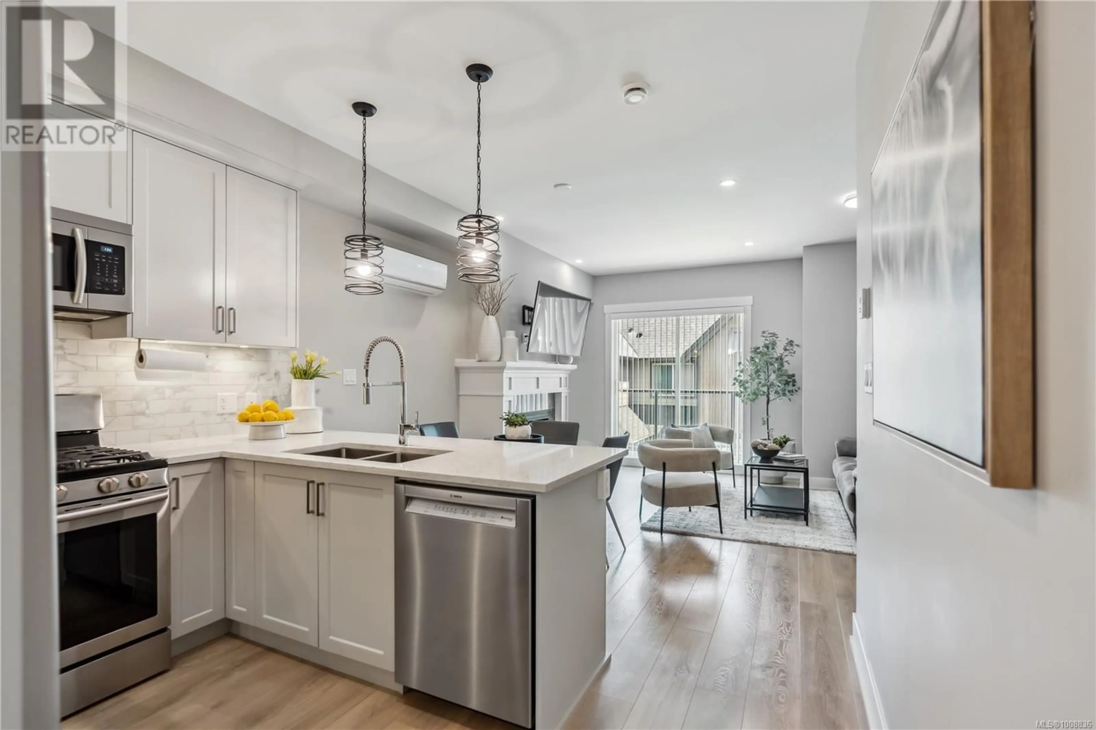 Open concept kitchen, ceramic/tile floor for 1243 FLINT AVENUE, Langford British Columbia V9B0Y6