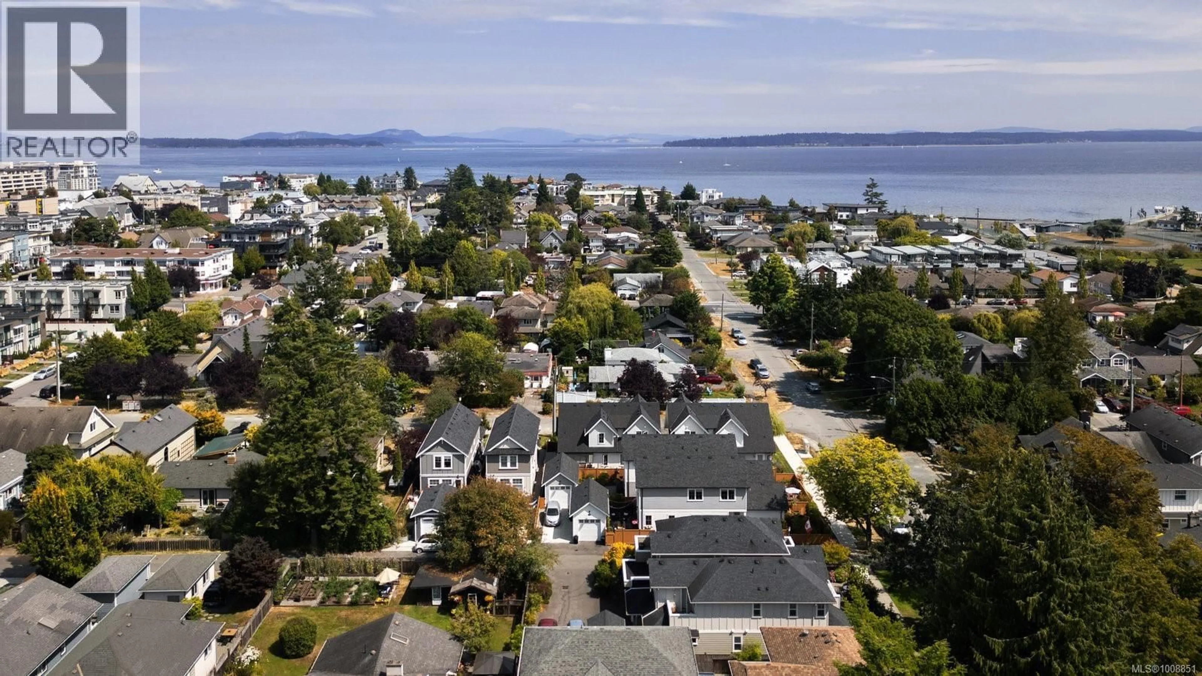 A pic from outside/outdoor area/front of a property/back of a property/a pic from drone, water/lake/river/ocean view for 2346 ORCHARD AVENUE, Sidney British Columbia V8L1T7