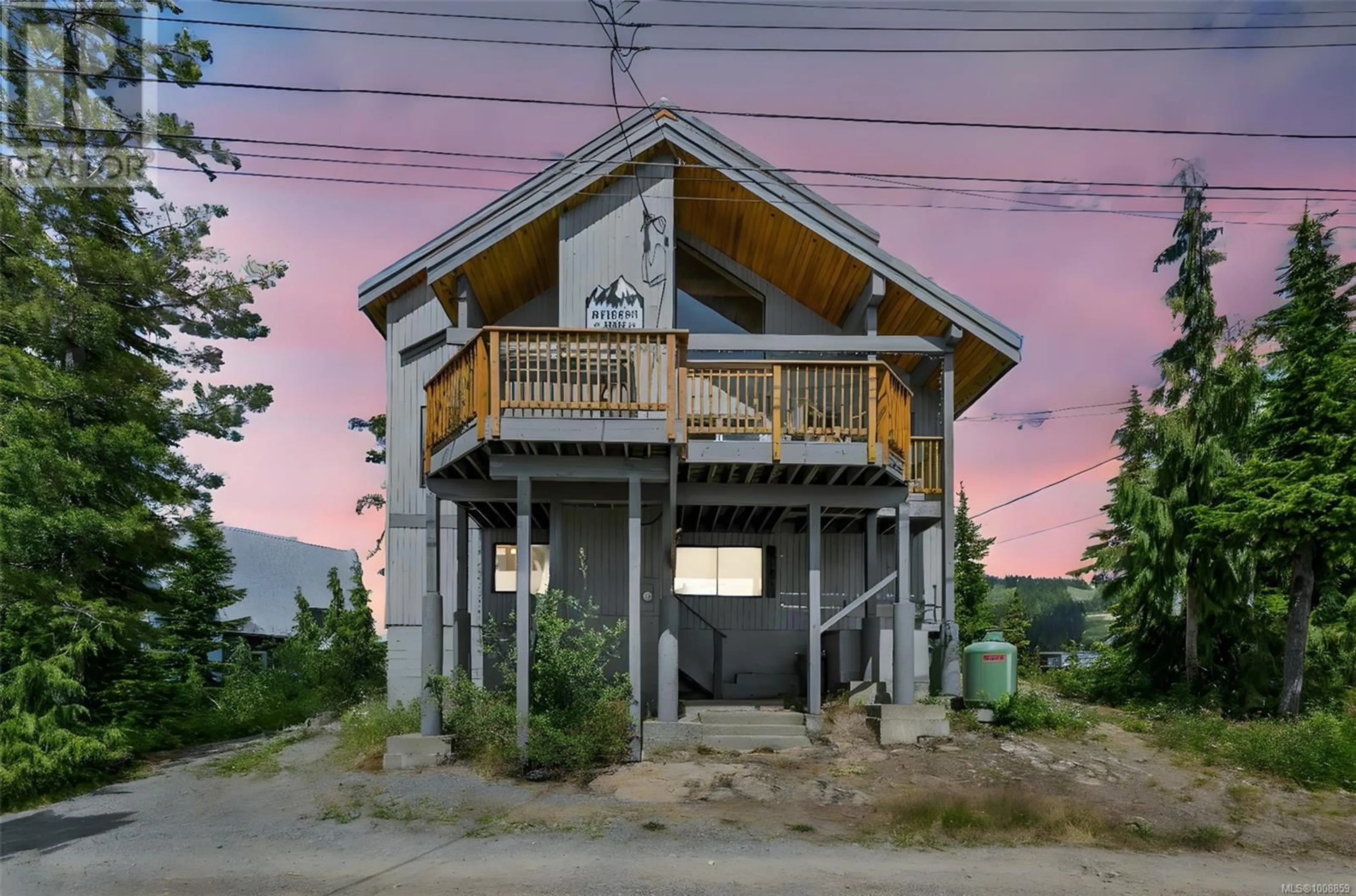 Unknown for 886 JUTLAND TERRACE, Courtenay British Columbia V9J1L0