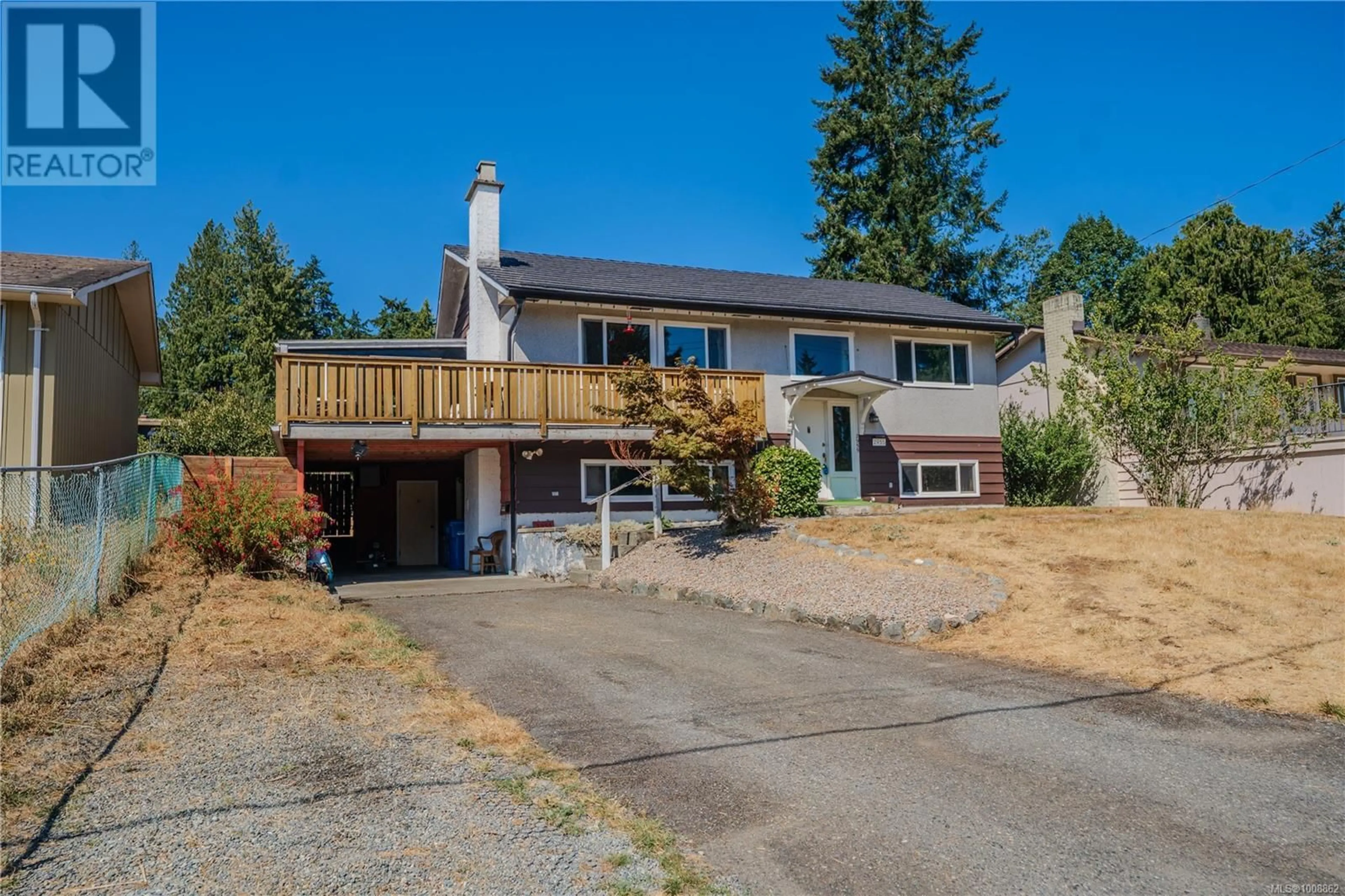 Home with vinyl exterior material, street for 2955 THOMAS STREET, Nanaimo British Columbia V9T2Y5