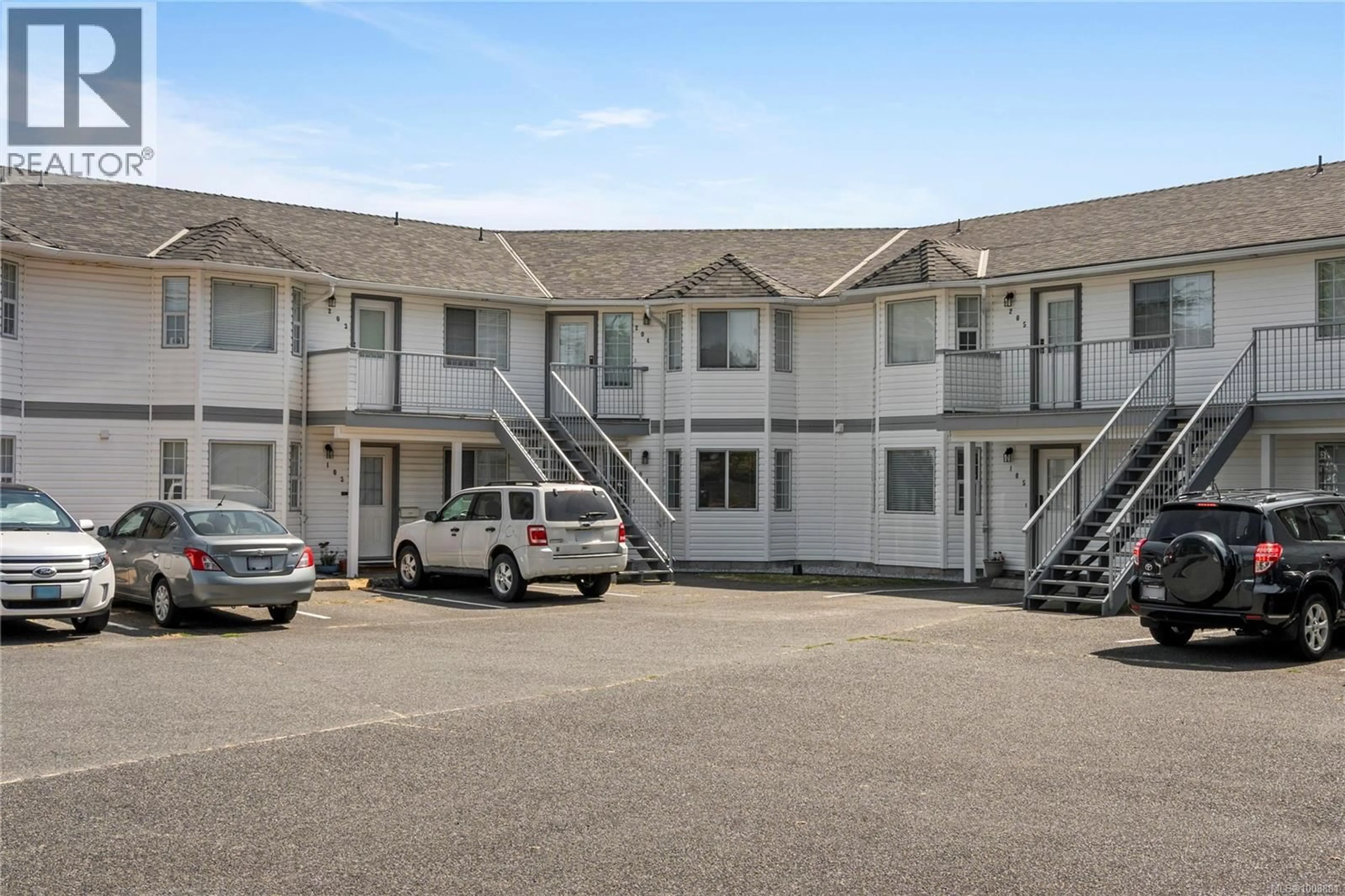 Patio, building for 104 - 219 DOGWOOD DRIVE, Ladysmith British Columbia V9G1S9