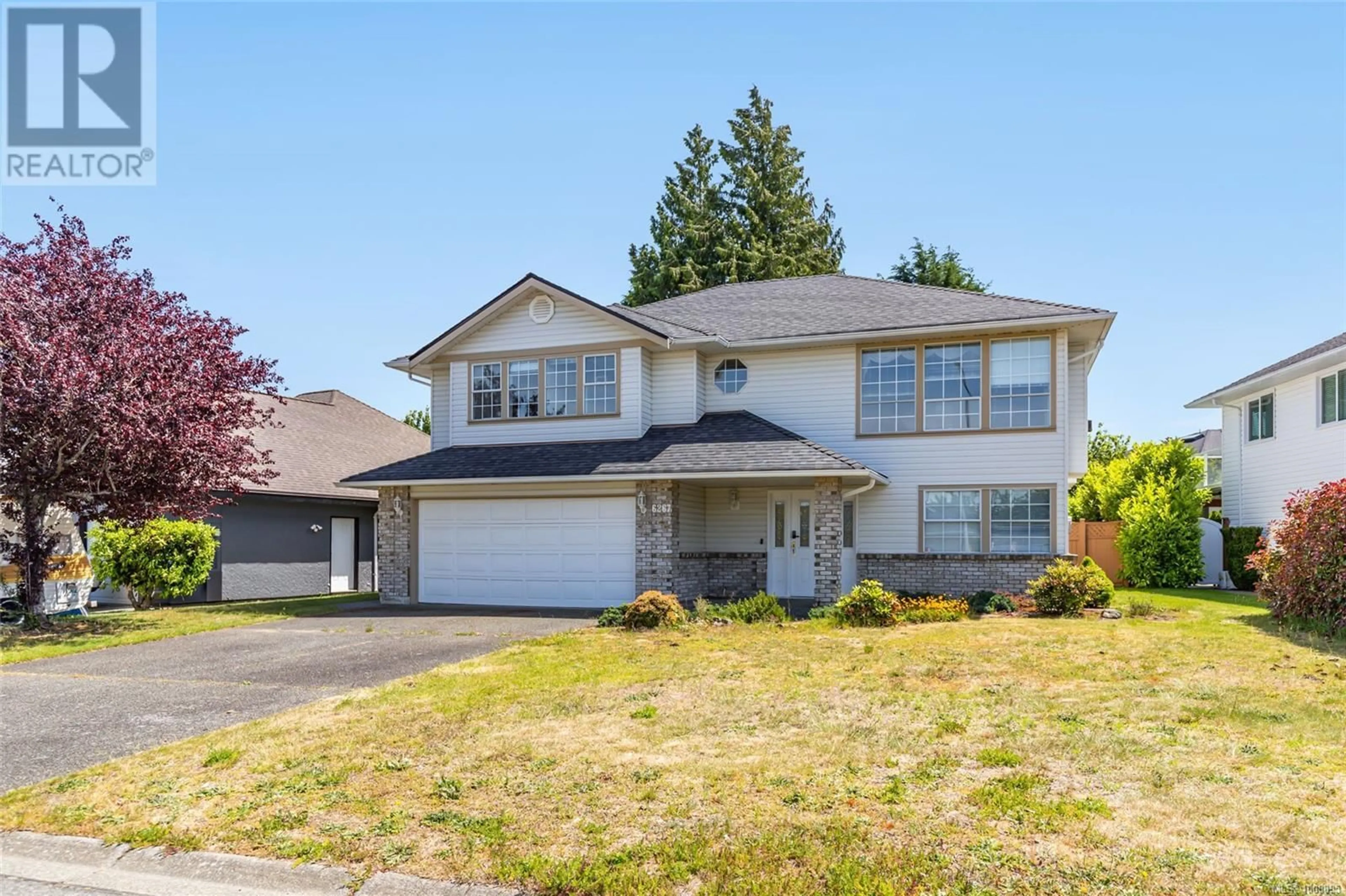 Home with vinyl exterior material, street for 6267 MCROBB AVENUE, Nanaimo British Columbia V9V1M4